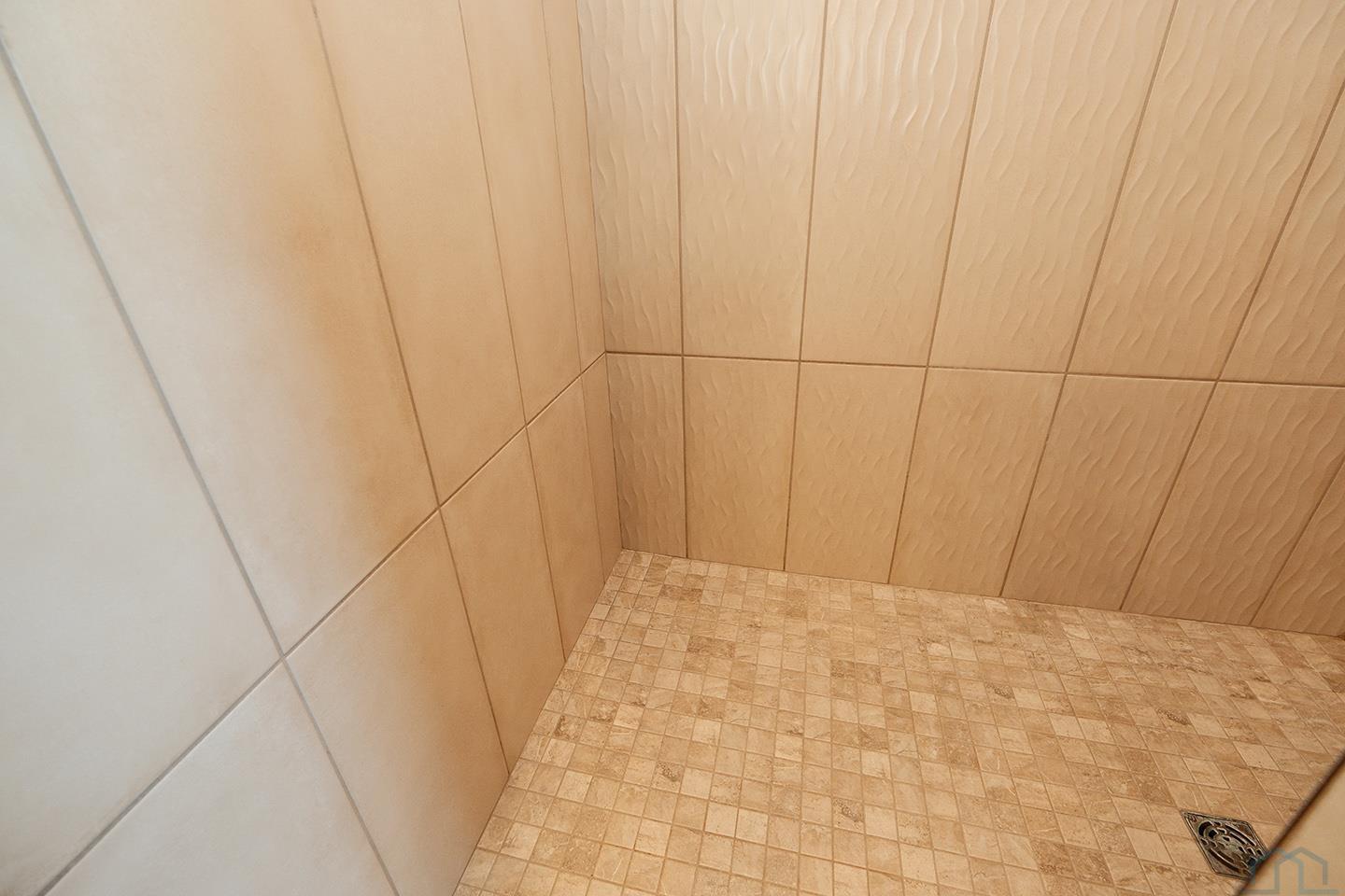 MLS #833565