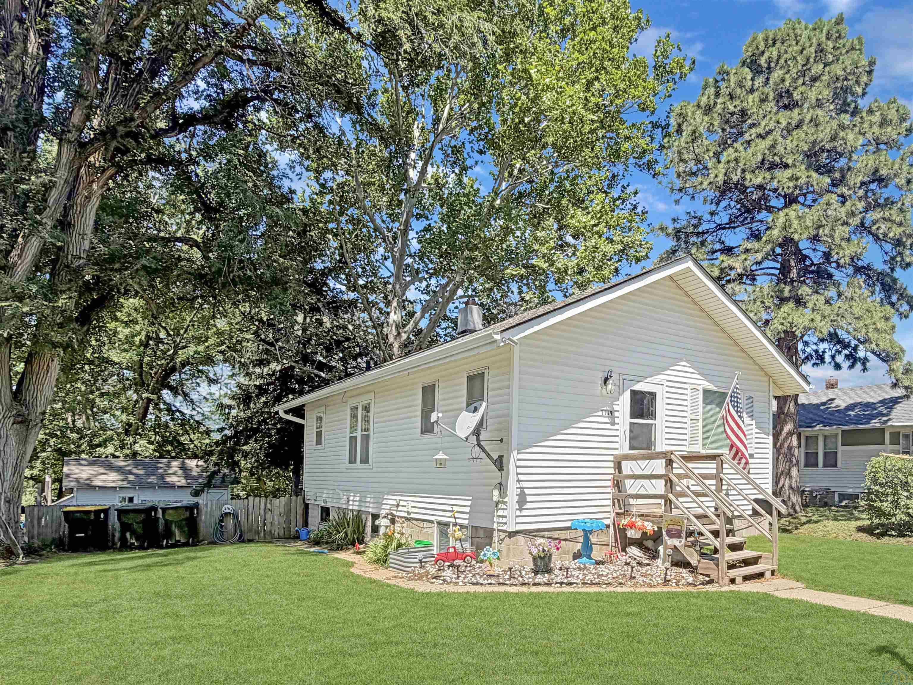 MLS #833574