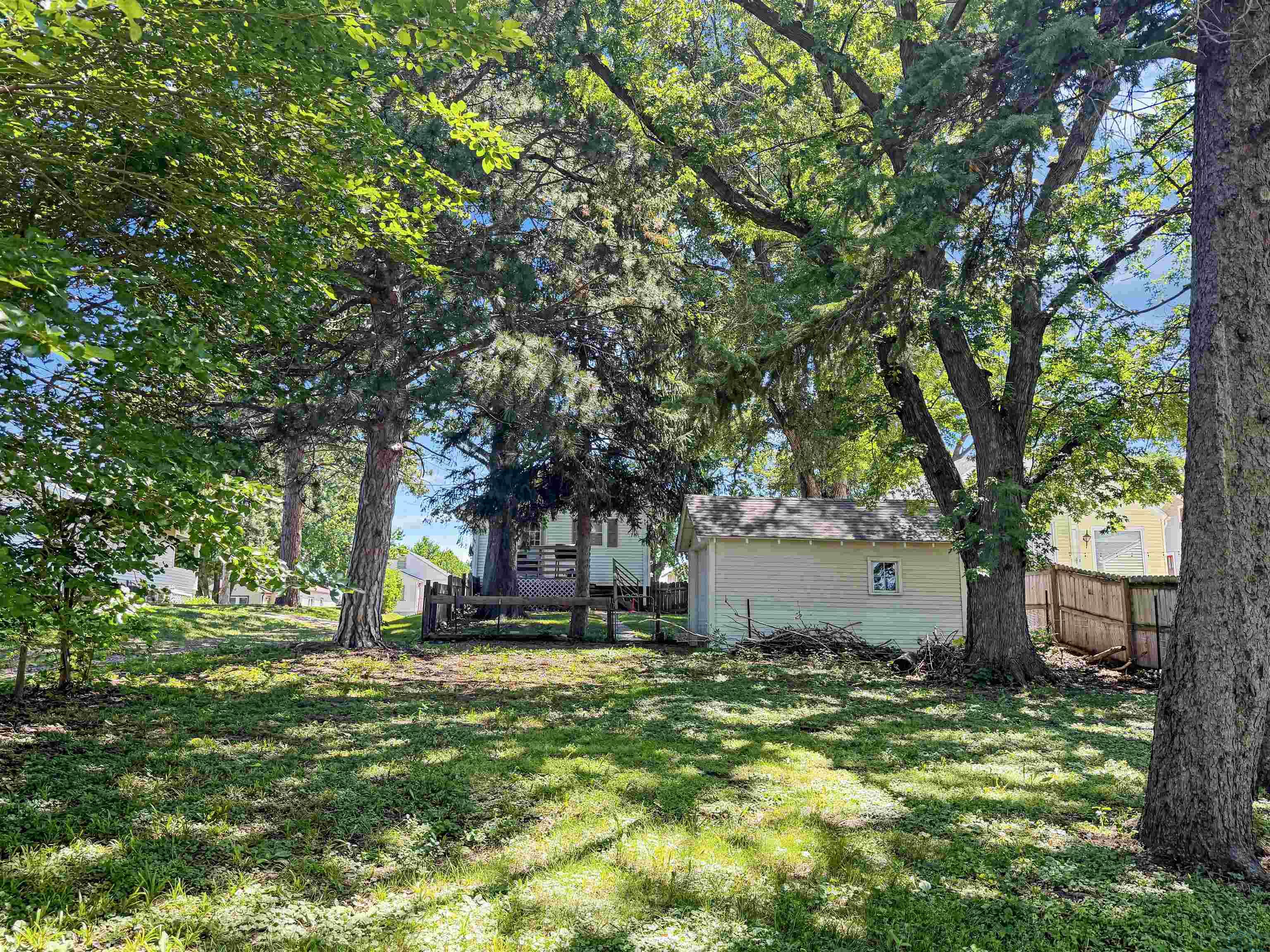 MLS #833574