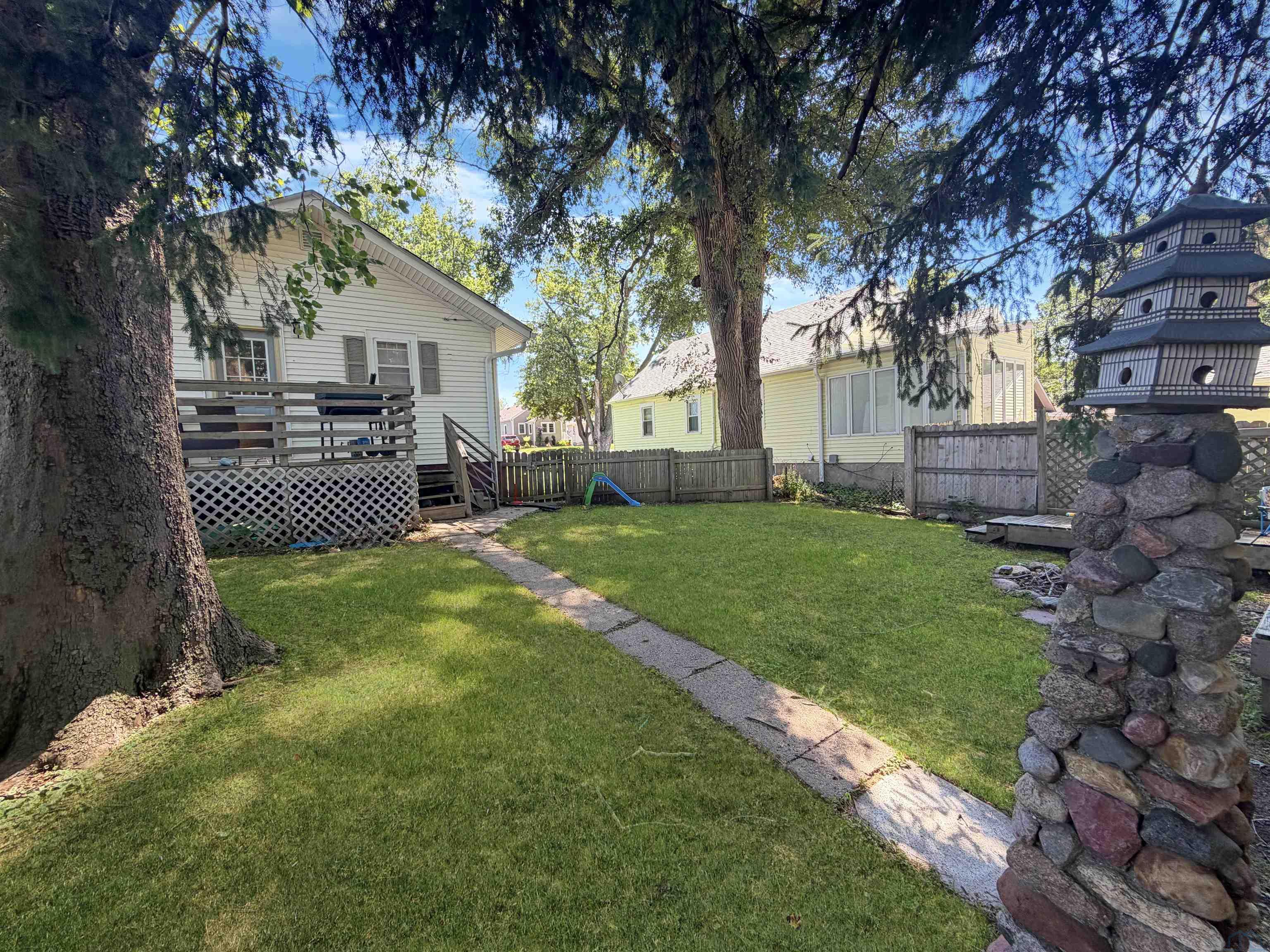 MLS #833574