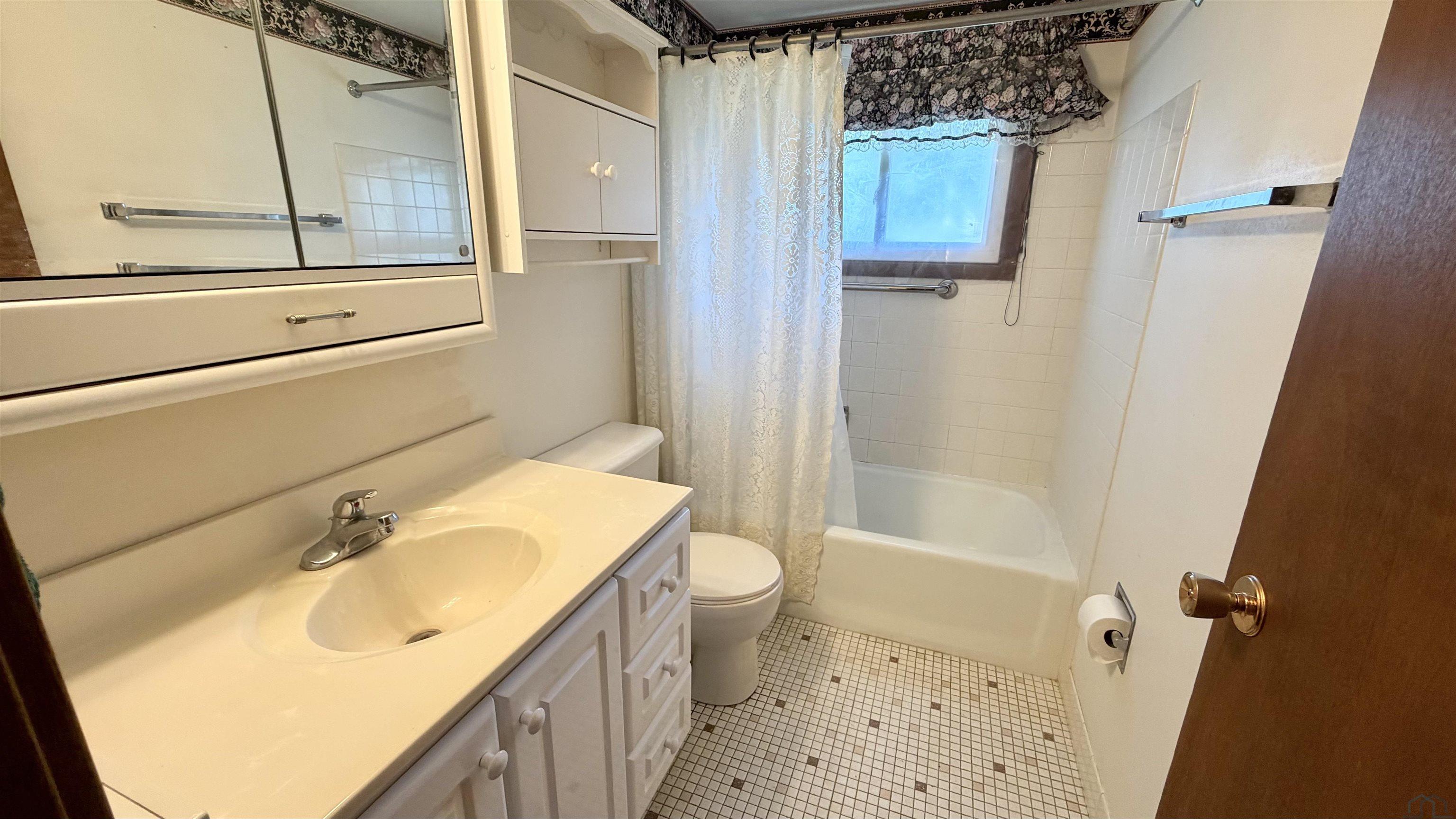 MLS #833577