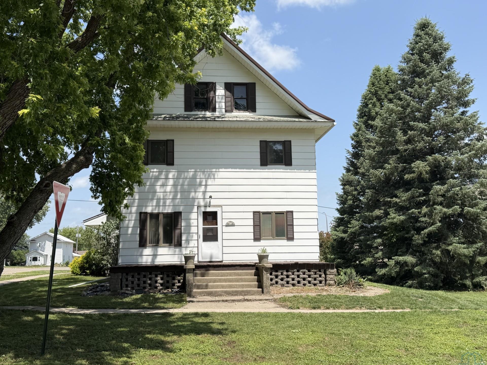 118 Third St W, Sutherland, IA 51058 