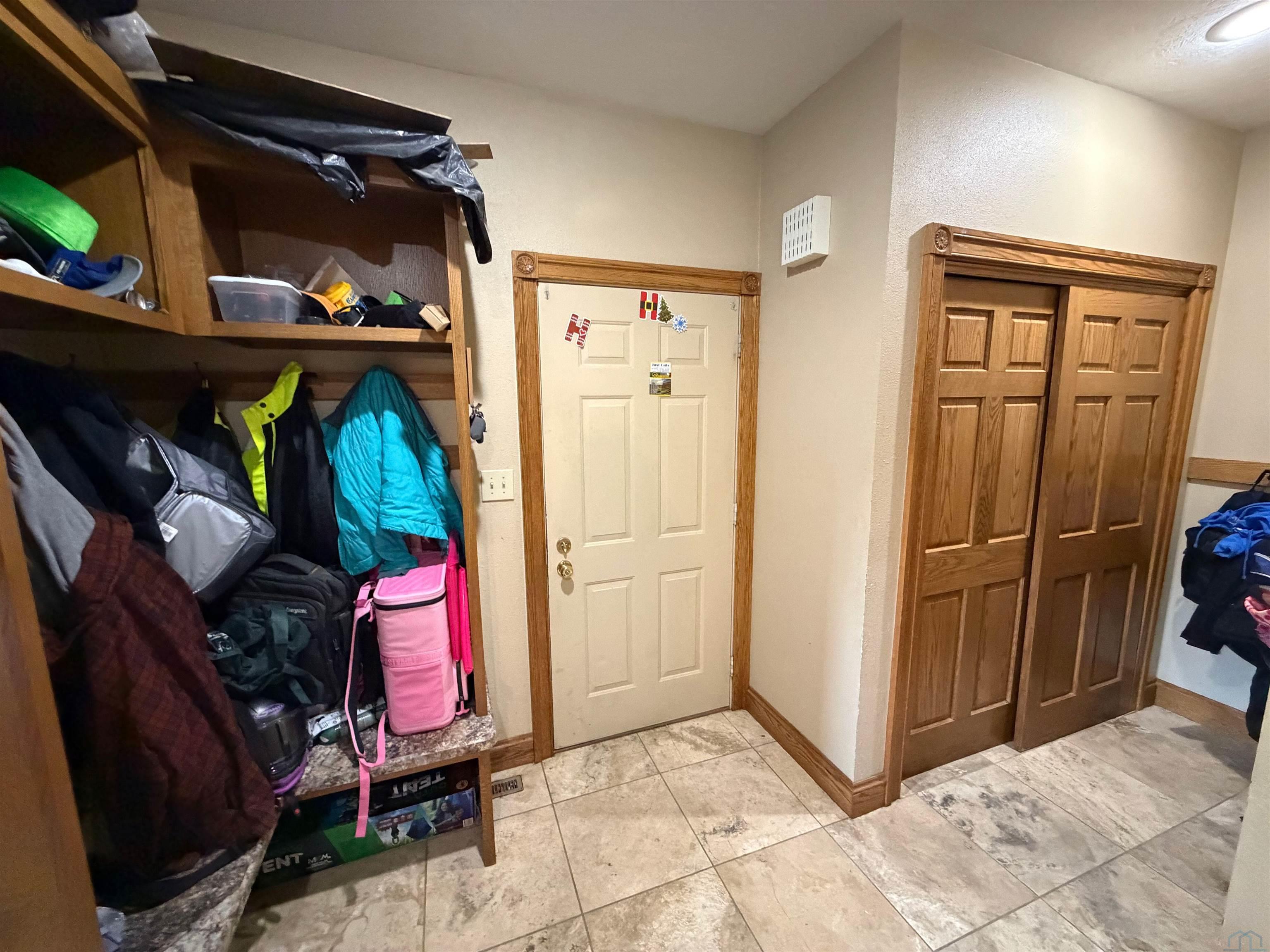 MLS #833585