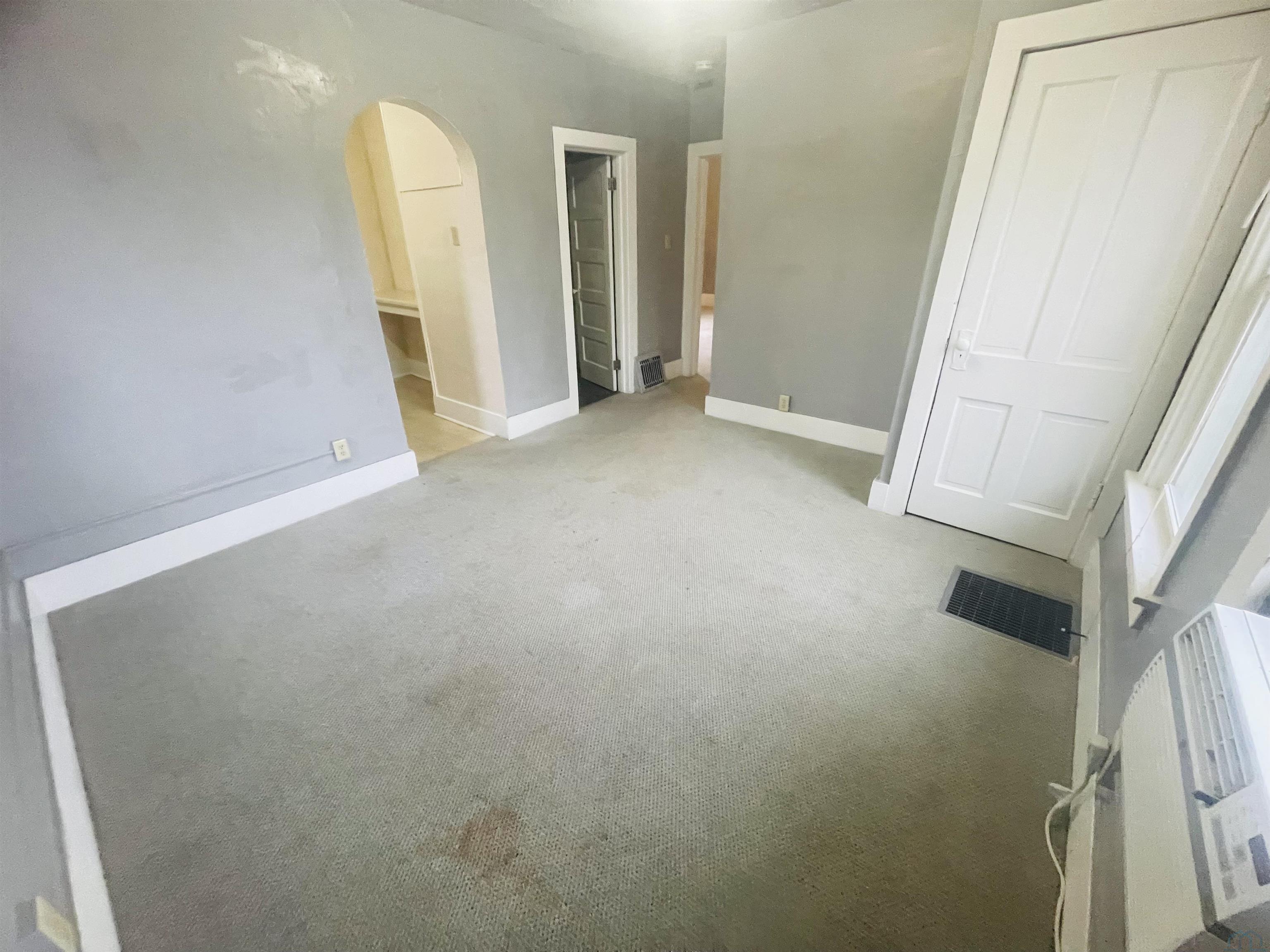 MLS #833589