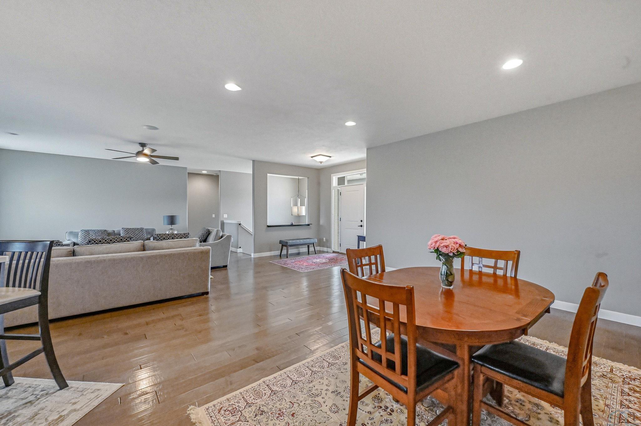 MLS #833594