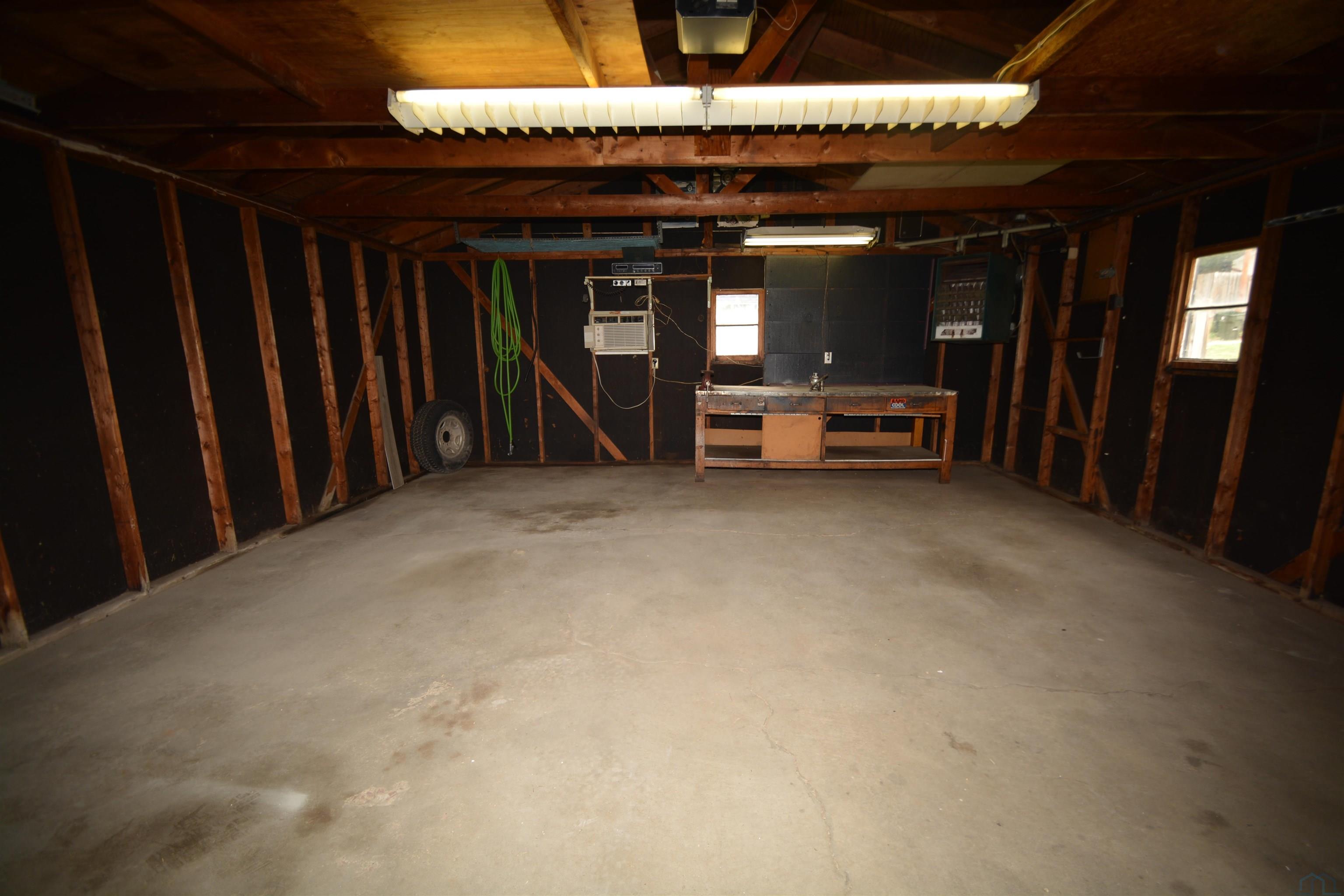 MLS #833596