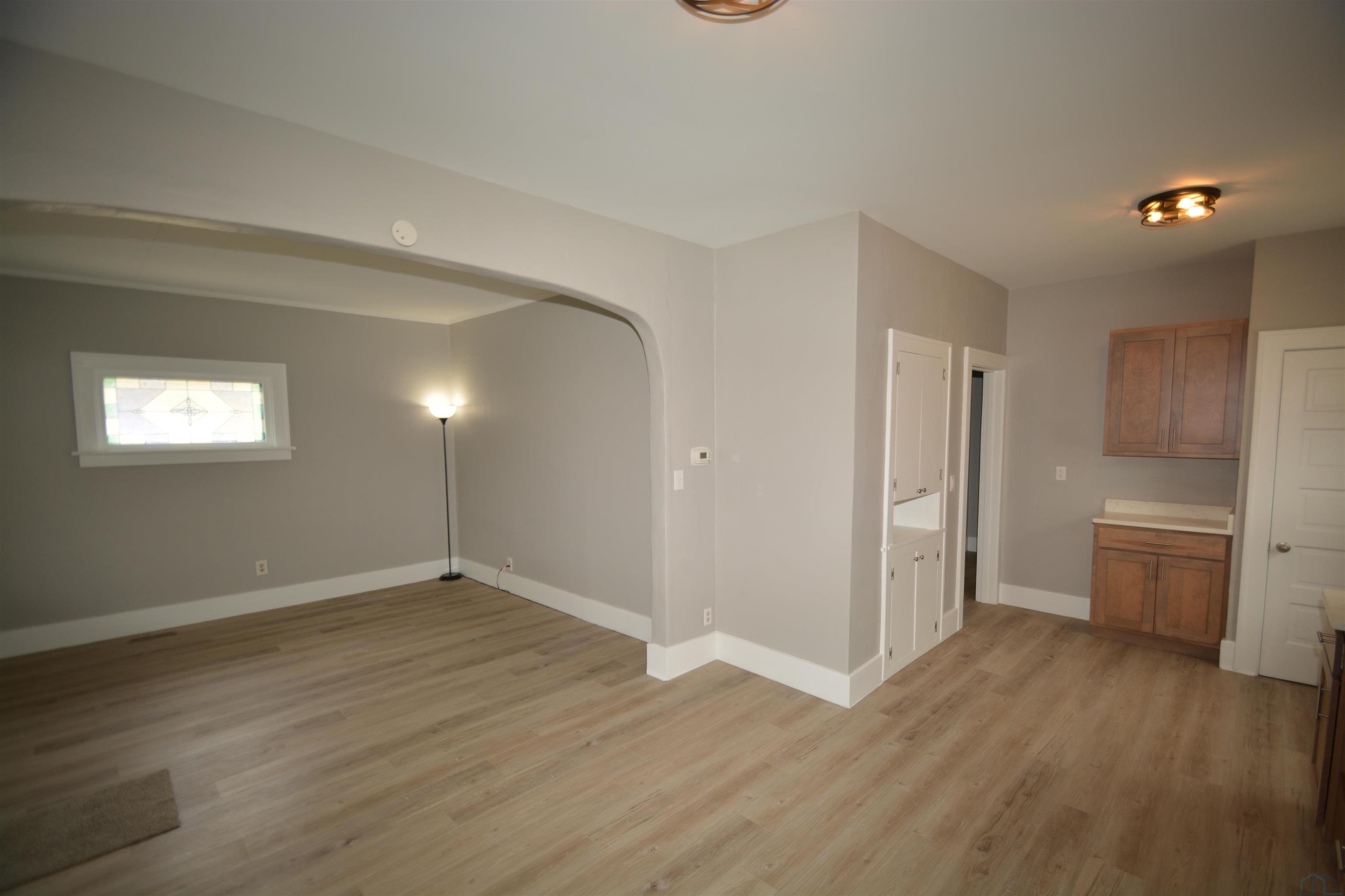 MLS #833596
