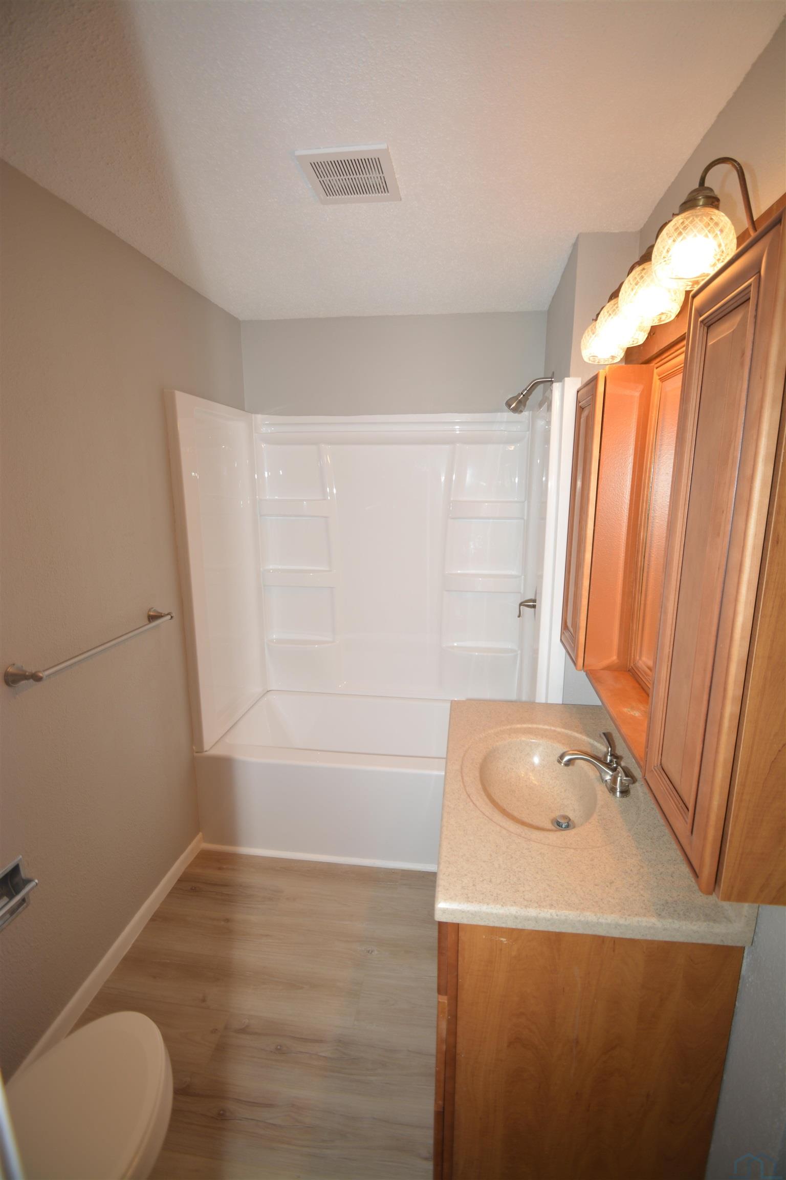 MLS #833596