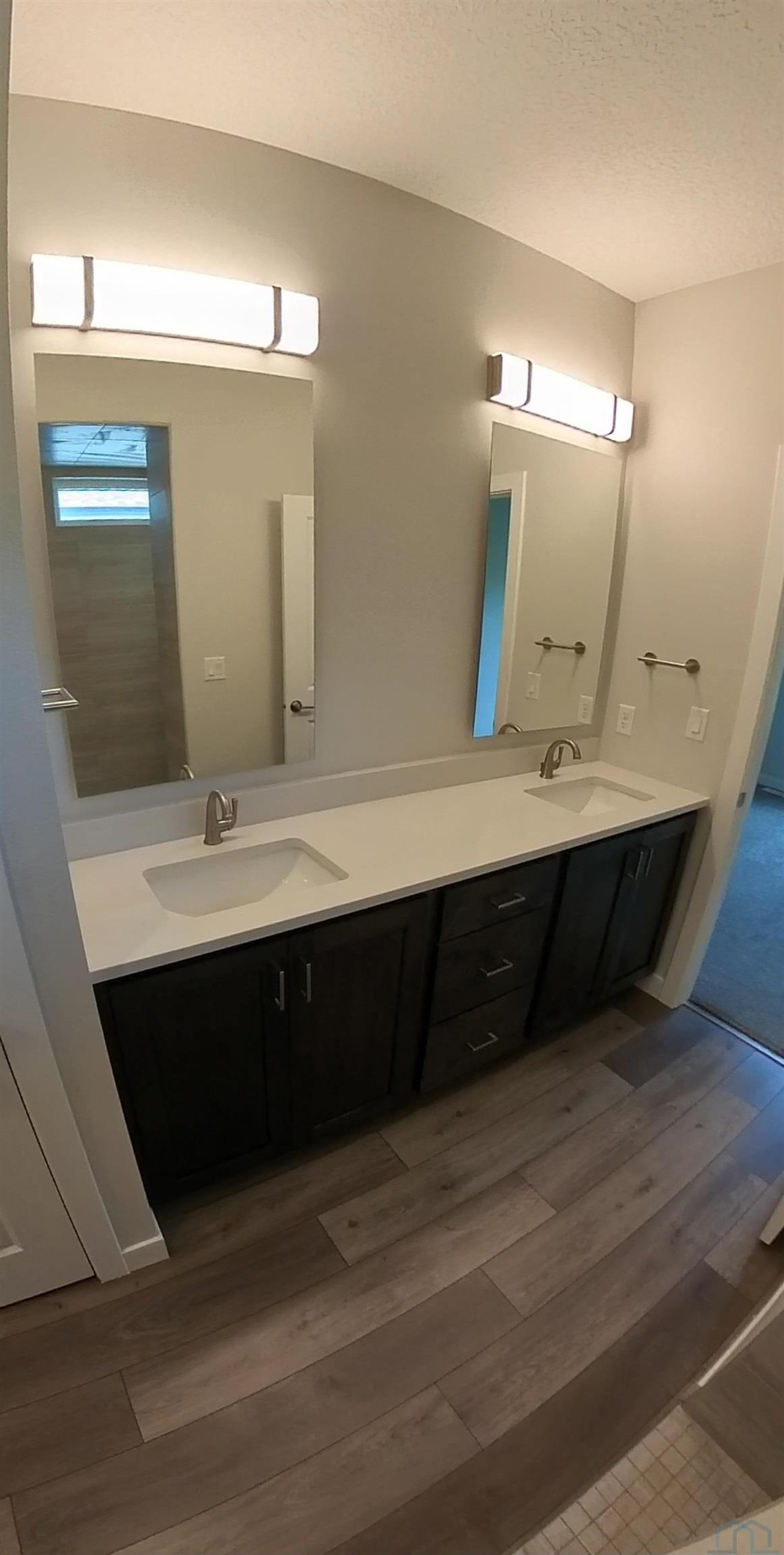 MLS #833598