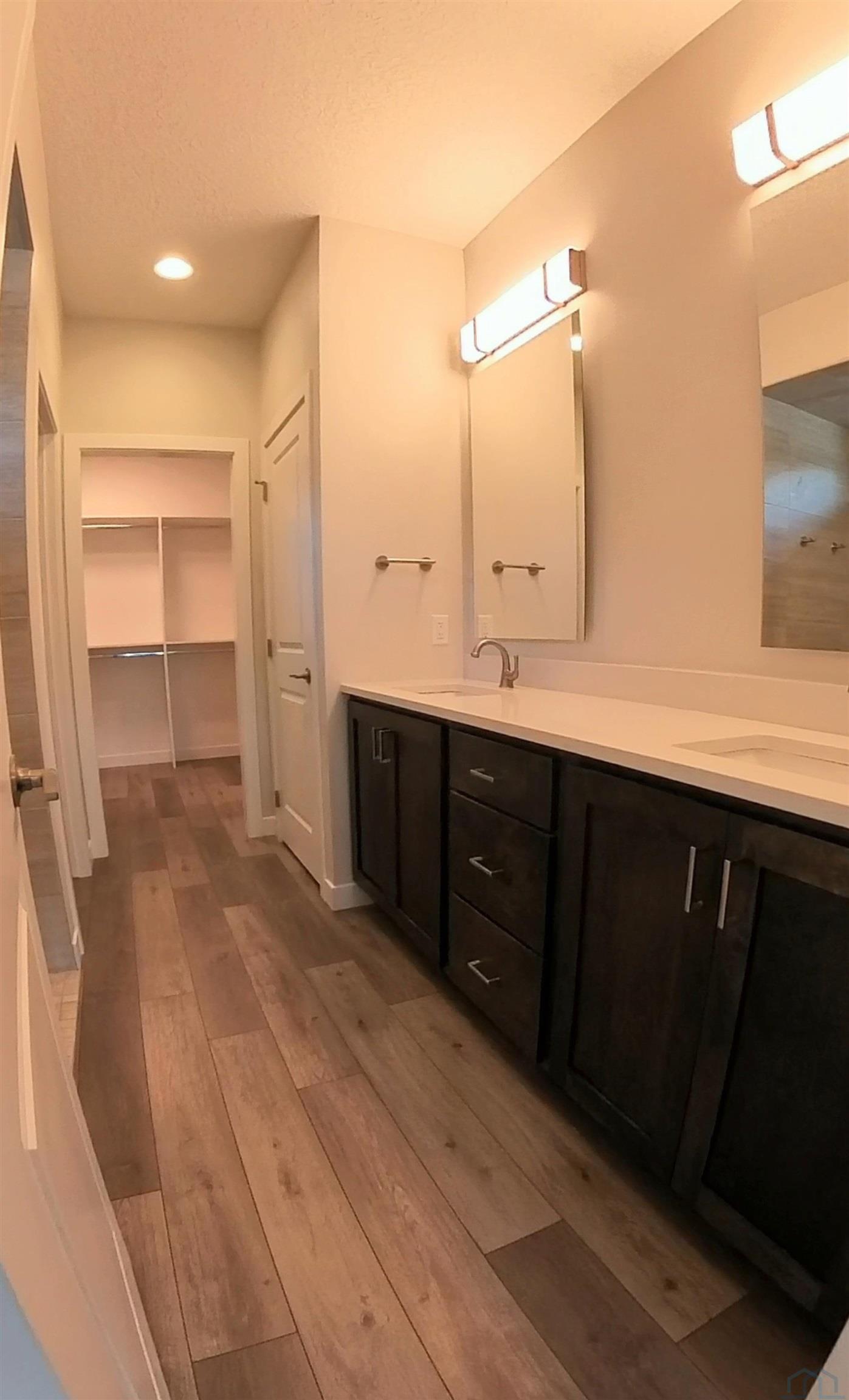 MLS #833598