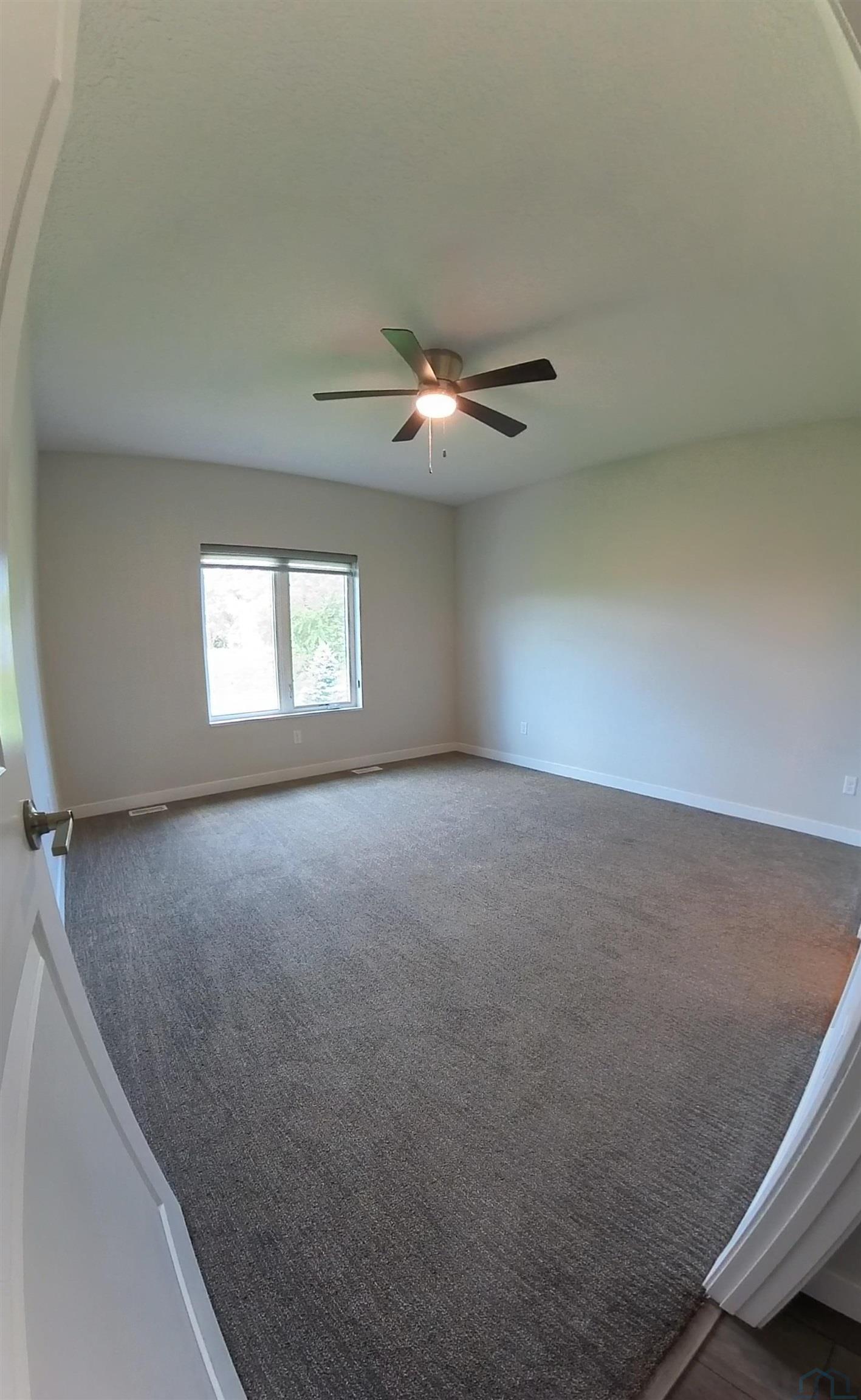 MLS #833598