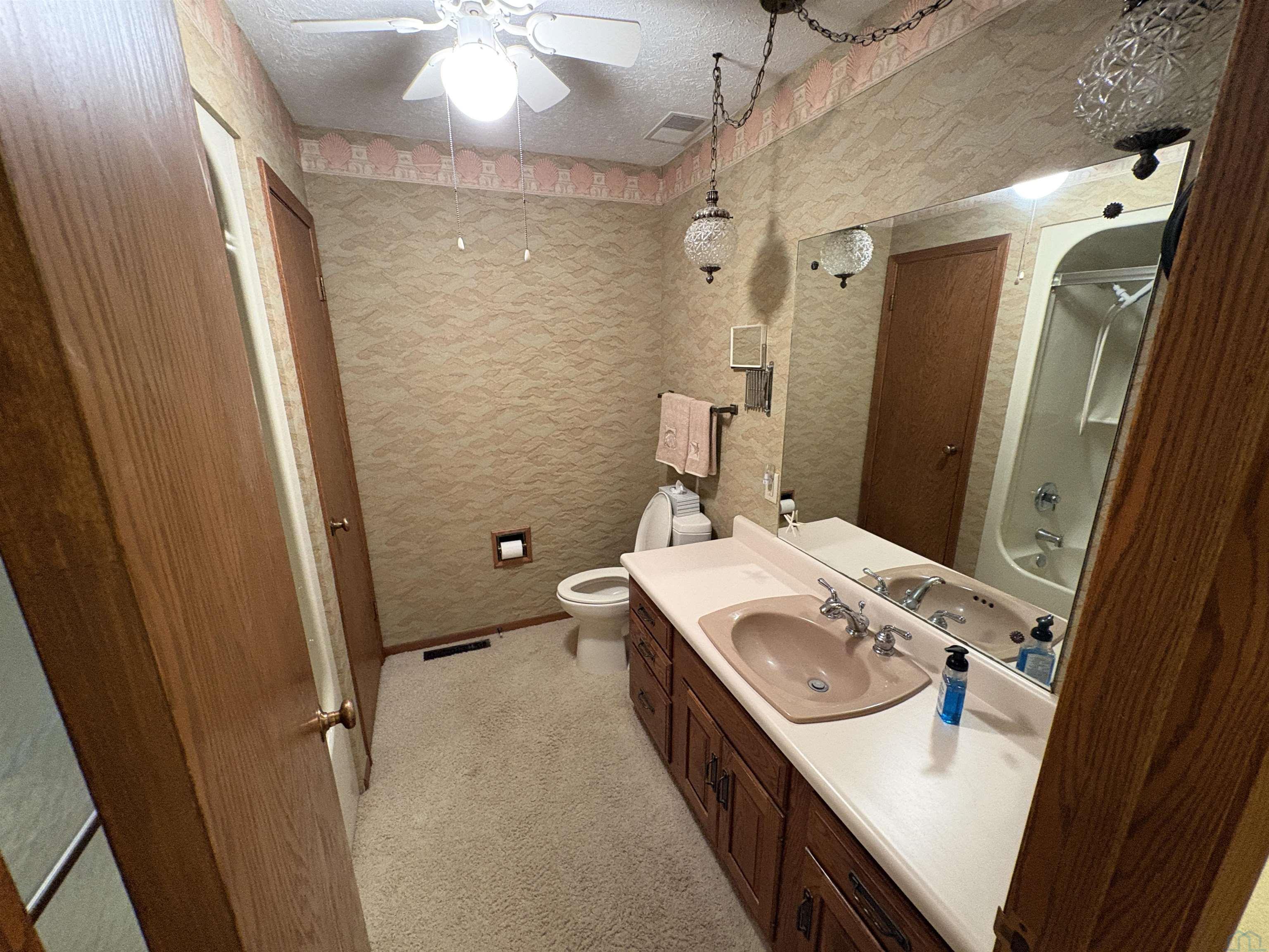 MLS #833600