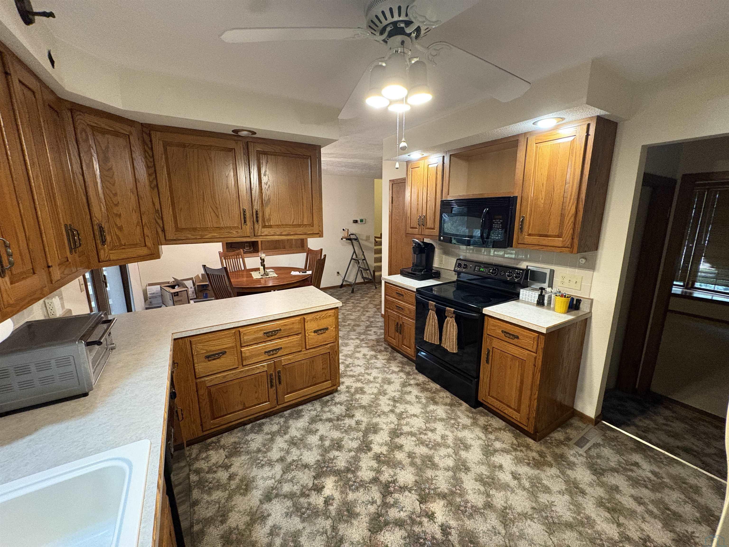 MLS #833600