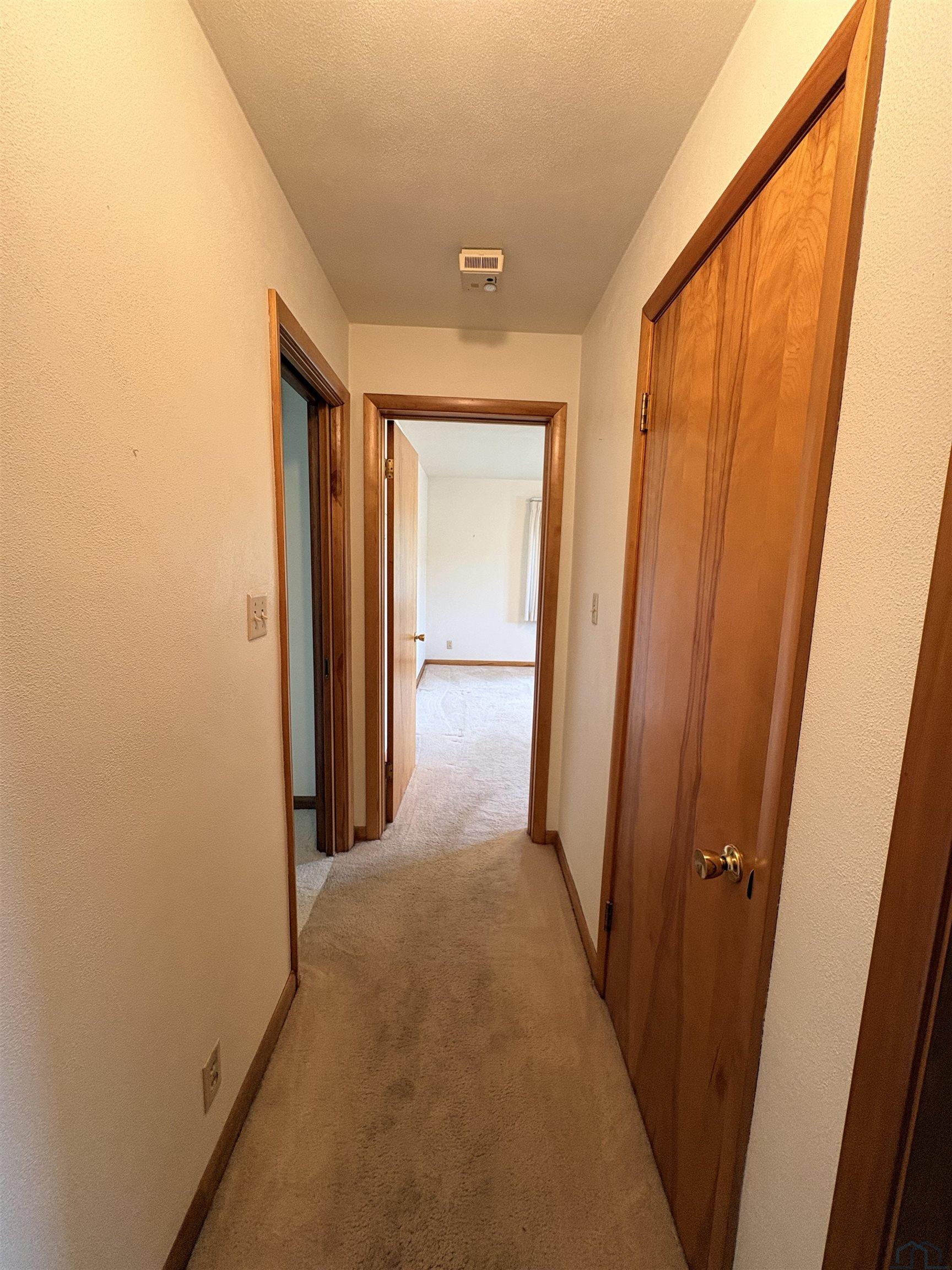 MLS #833601