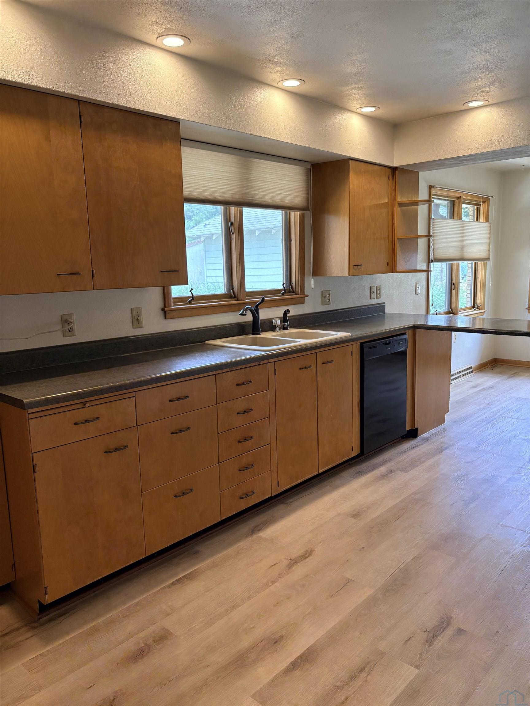 MLS #833601