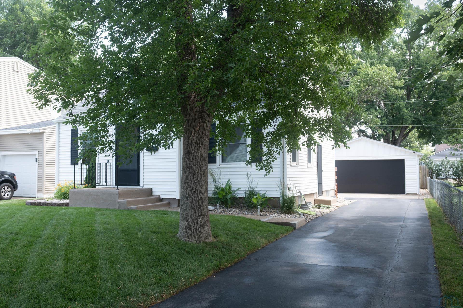 MLS #833611