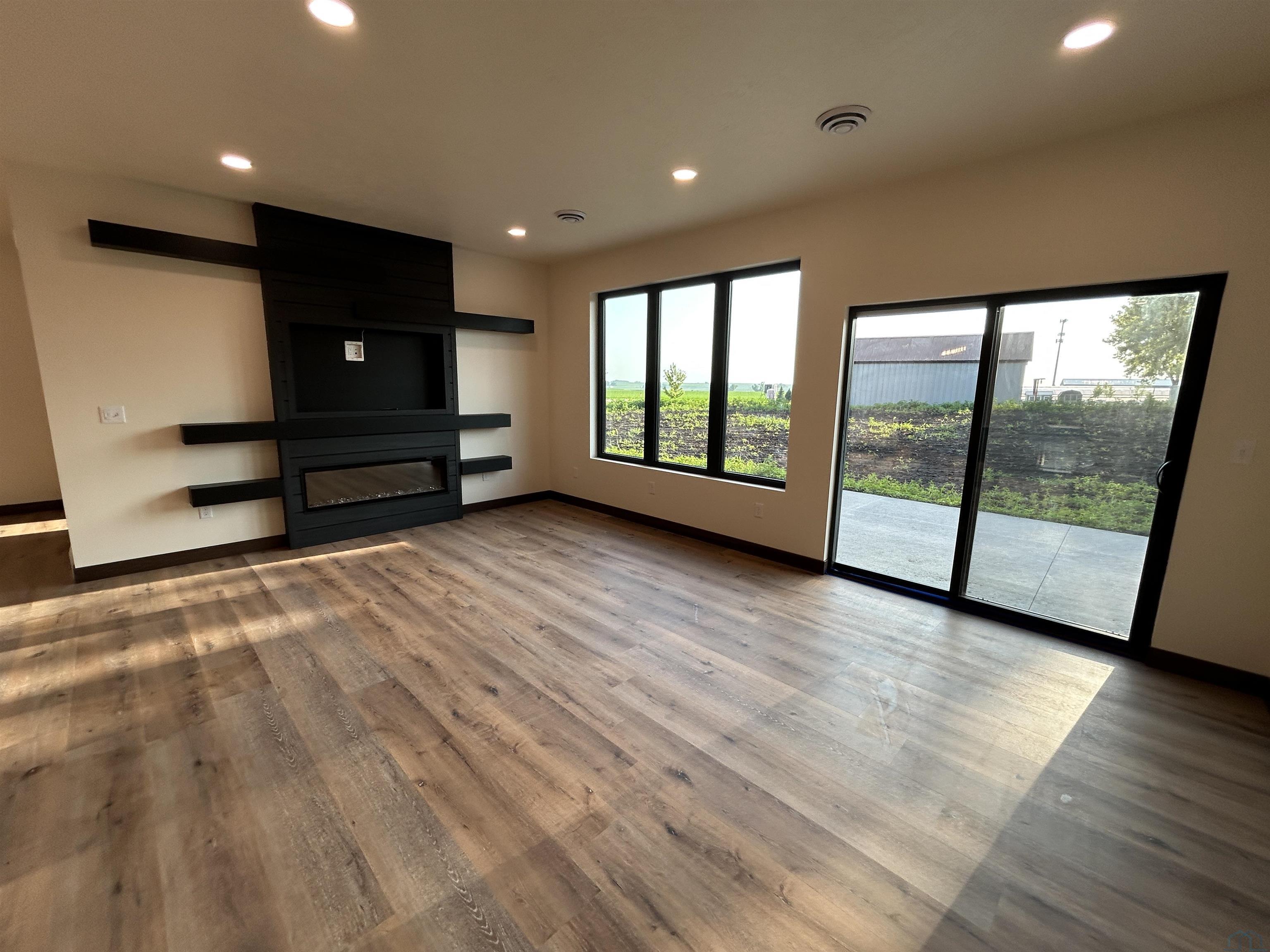 MLS #833623