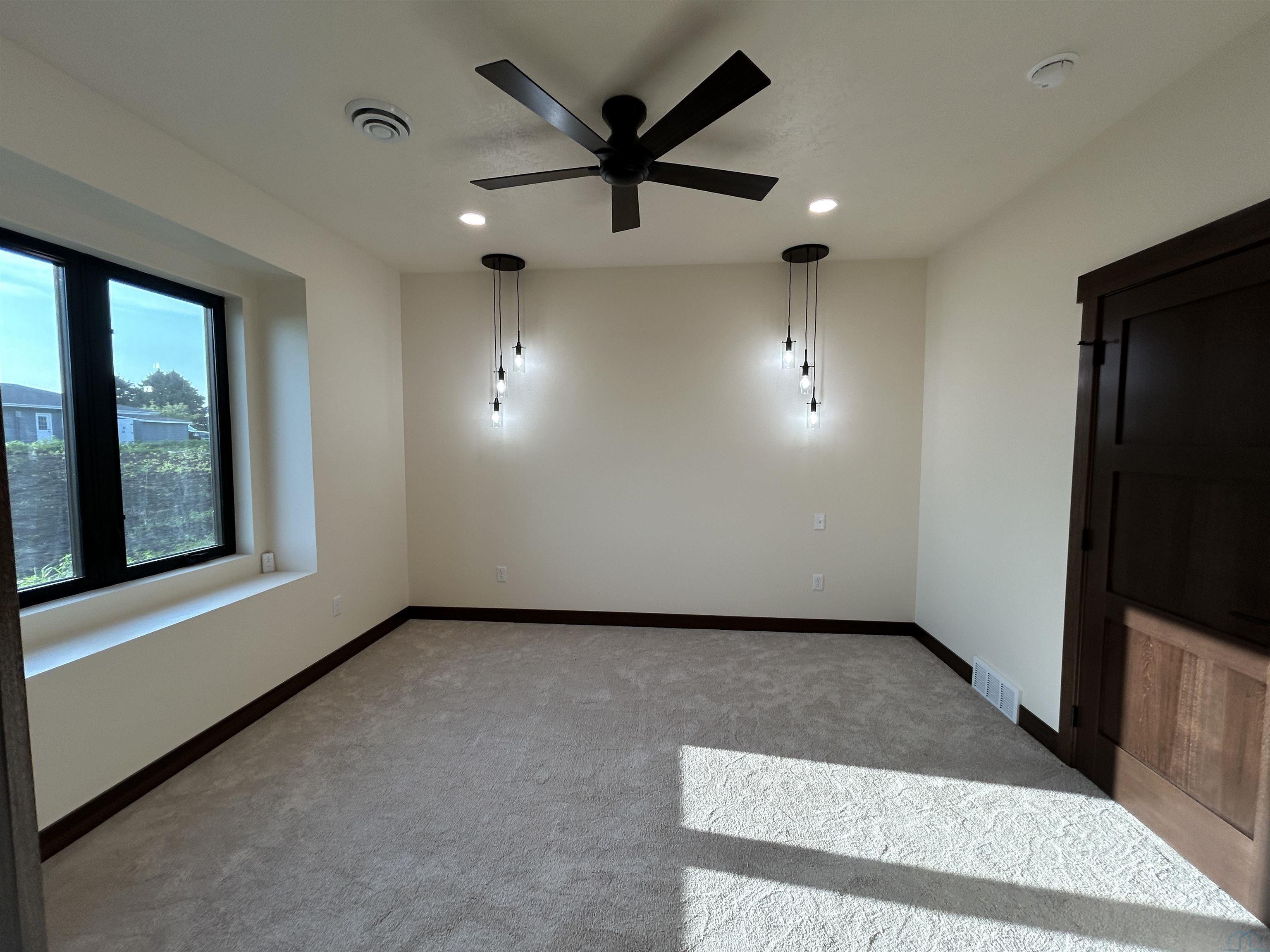 MLS #833623