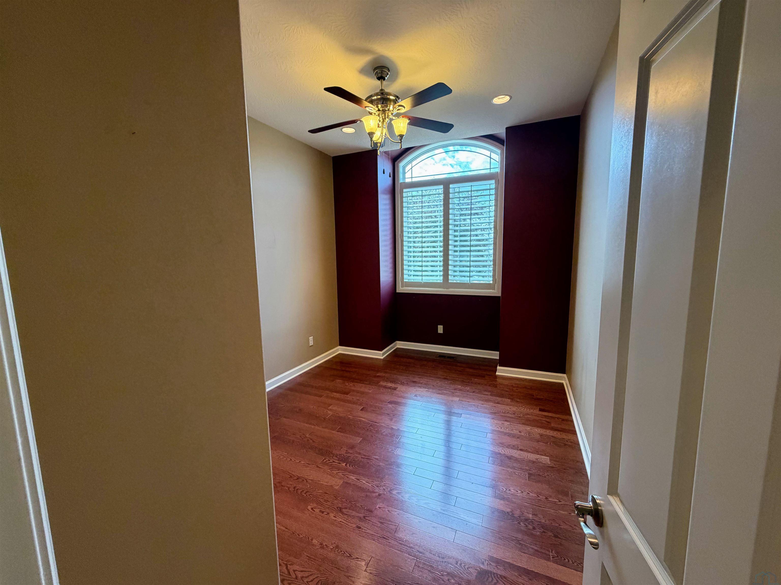 MLS #833628