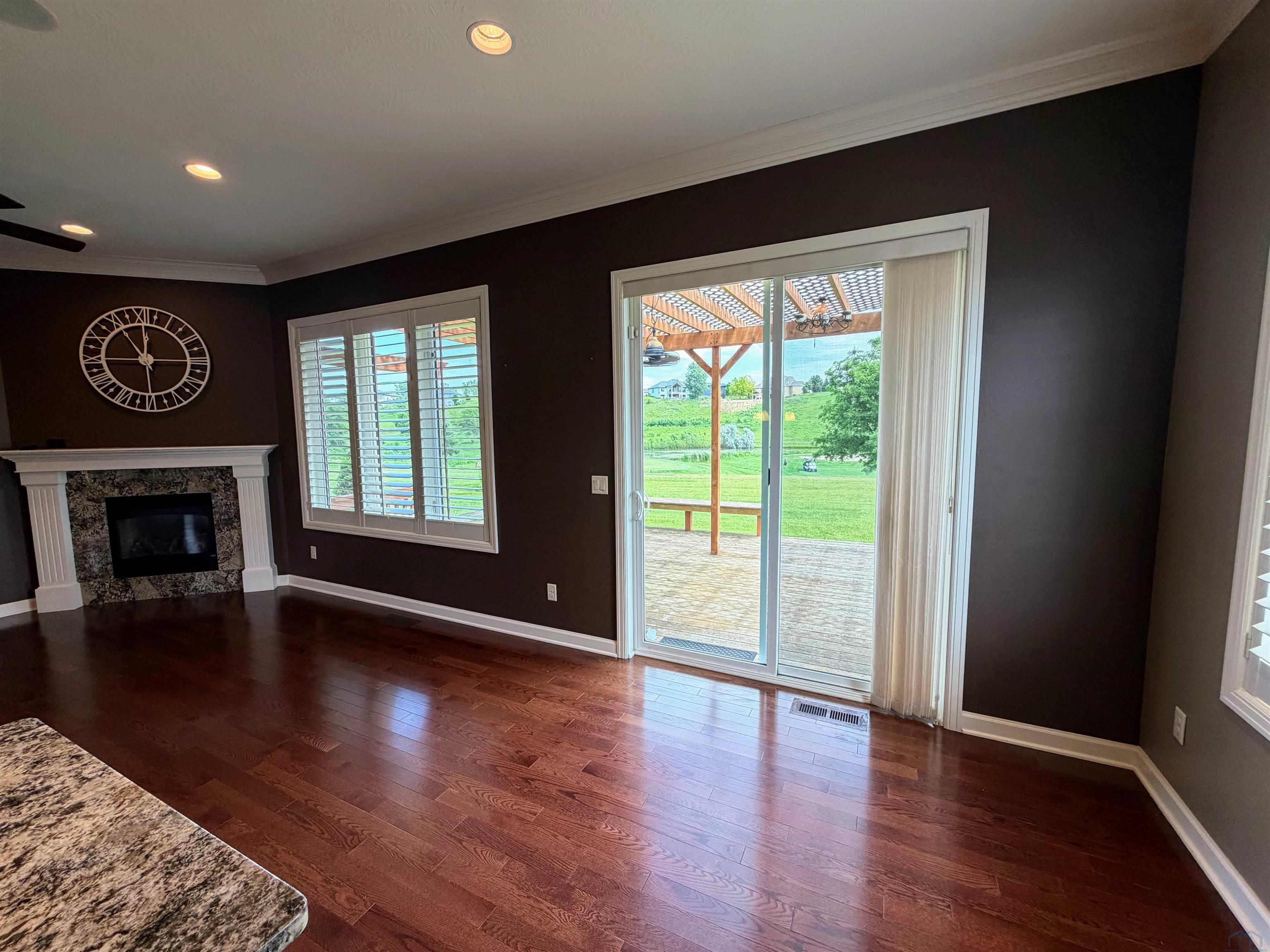 MLS #833628
