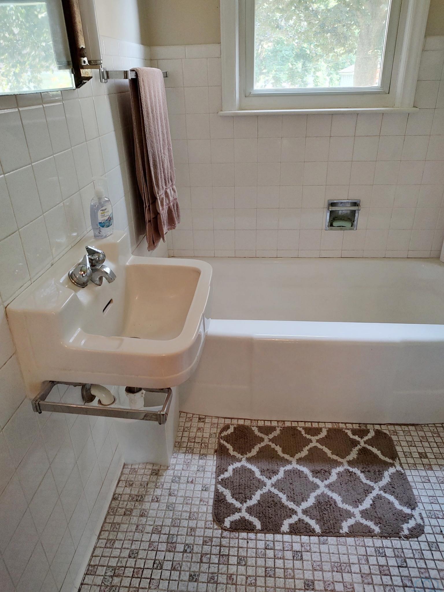 MLS #833640