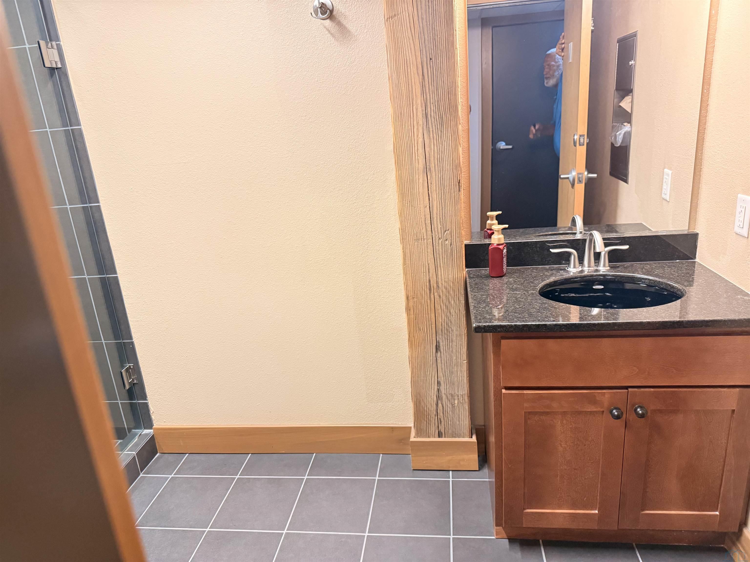 MLS #833651