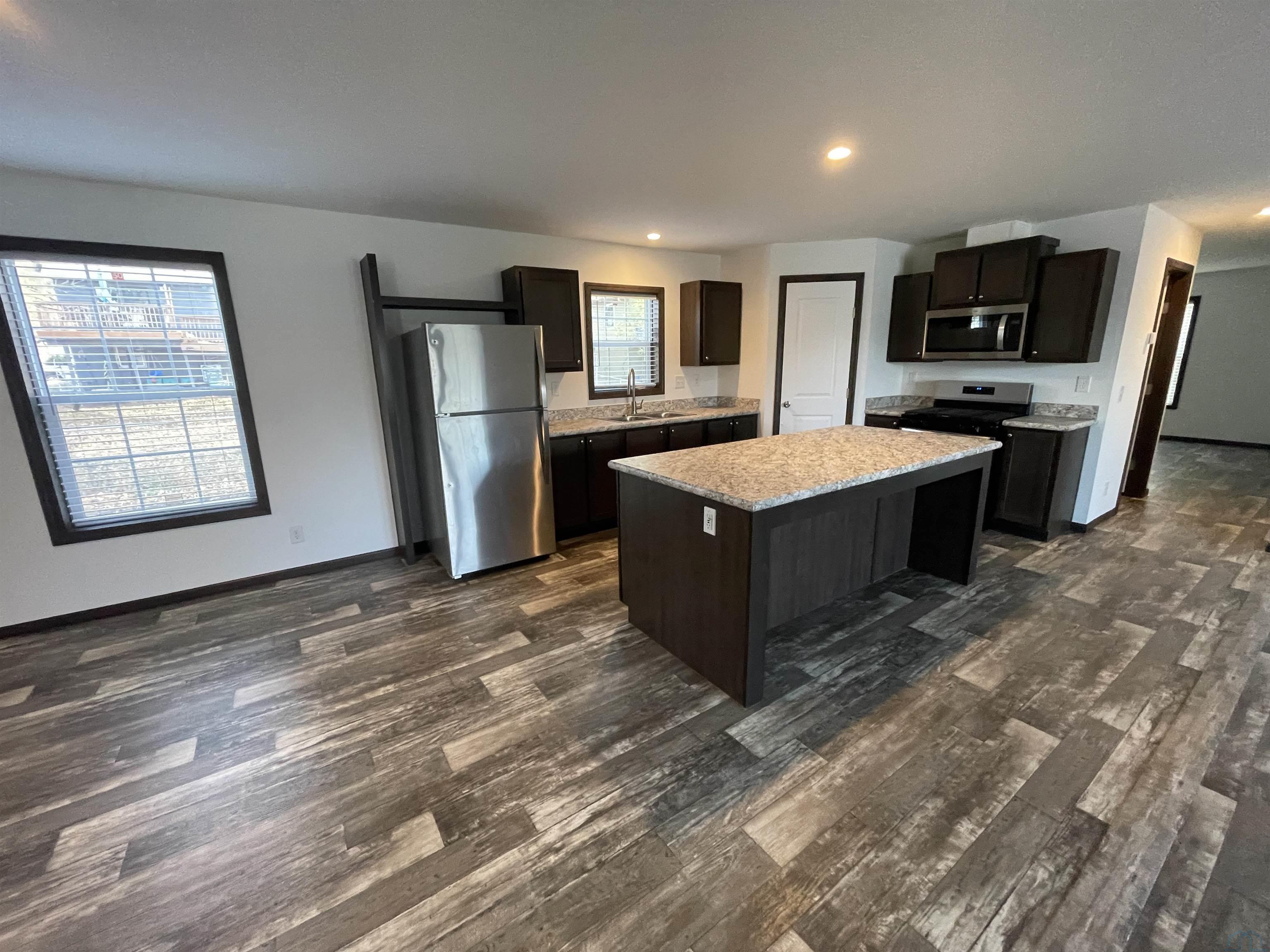 MLS #833666