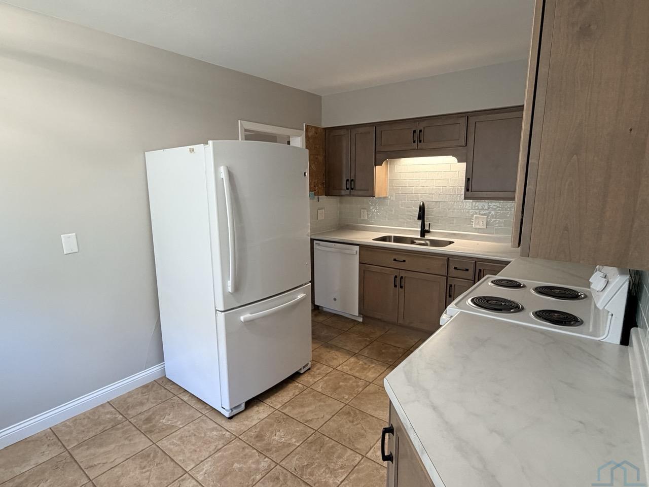 MLS #833668