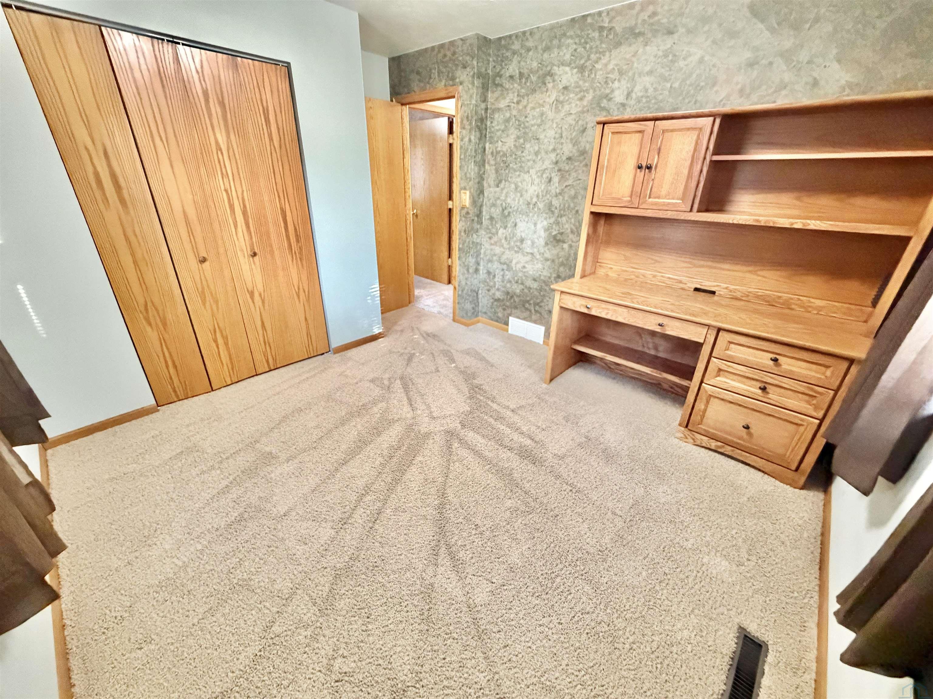 MLS #833669
