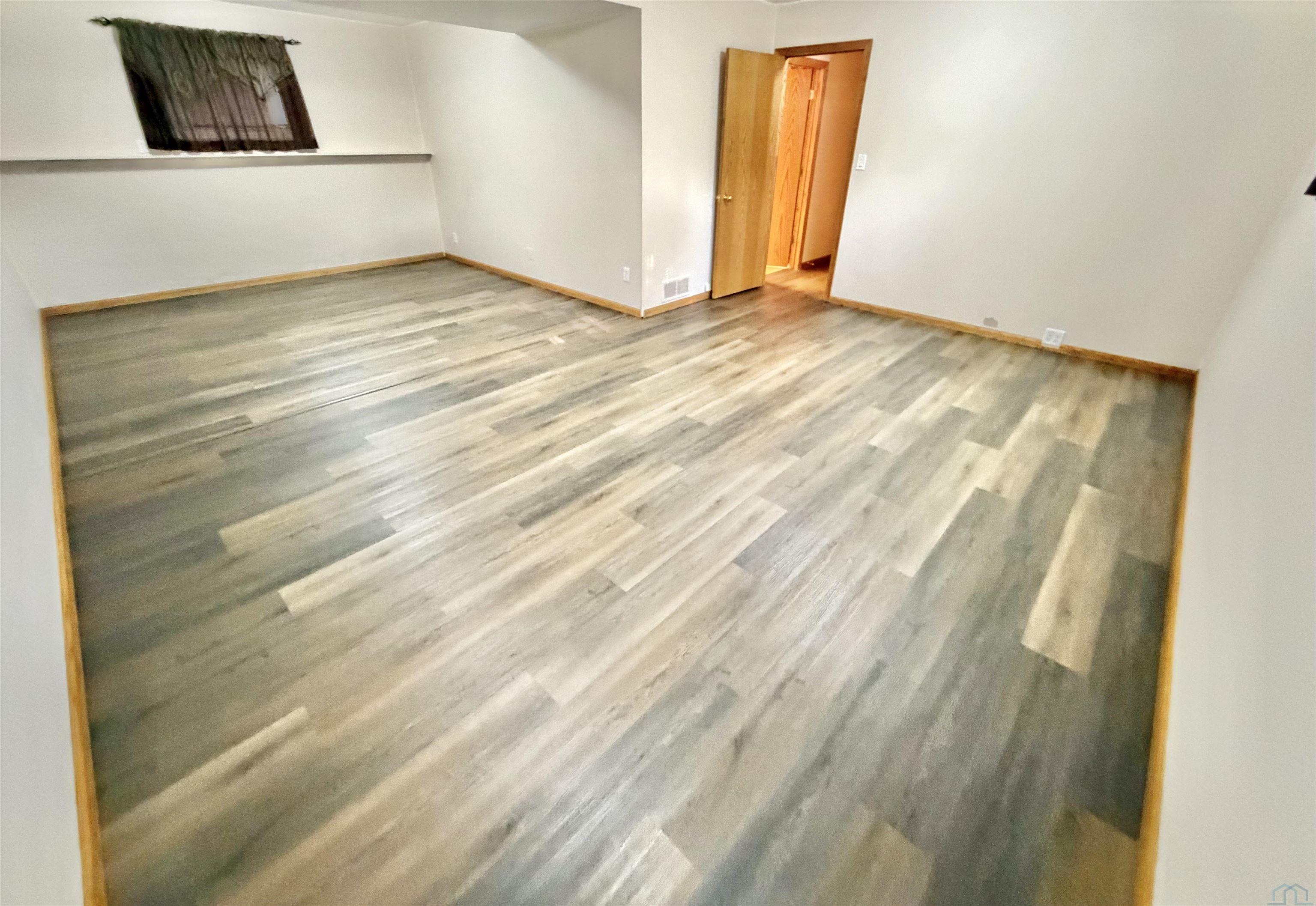 MLS #833669