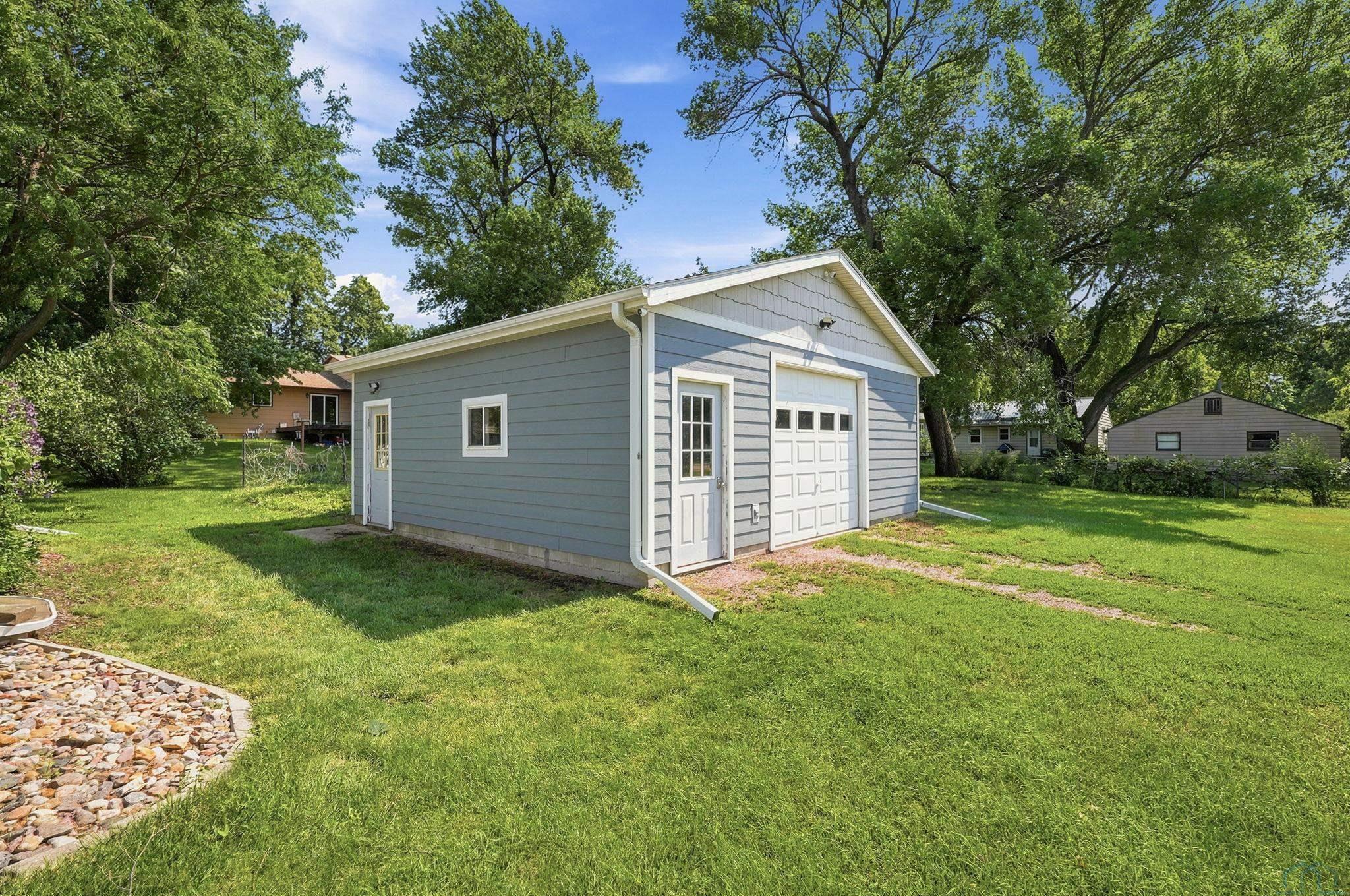 MLS #833678