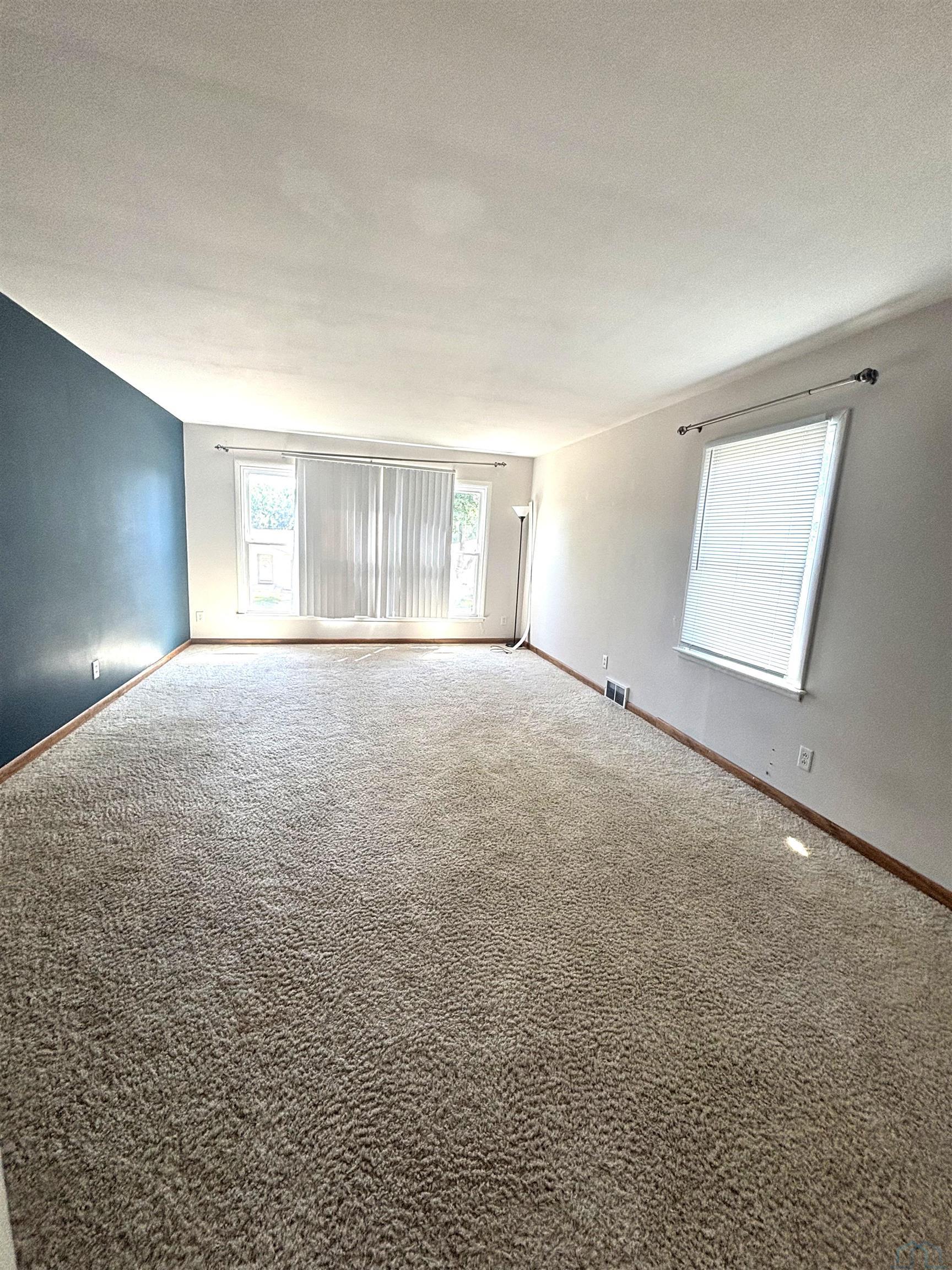MLS #833693