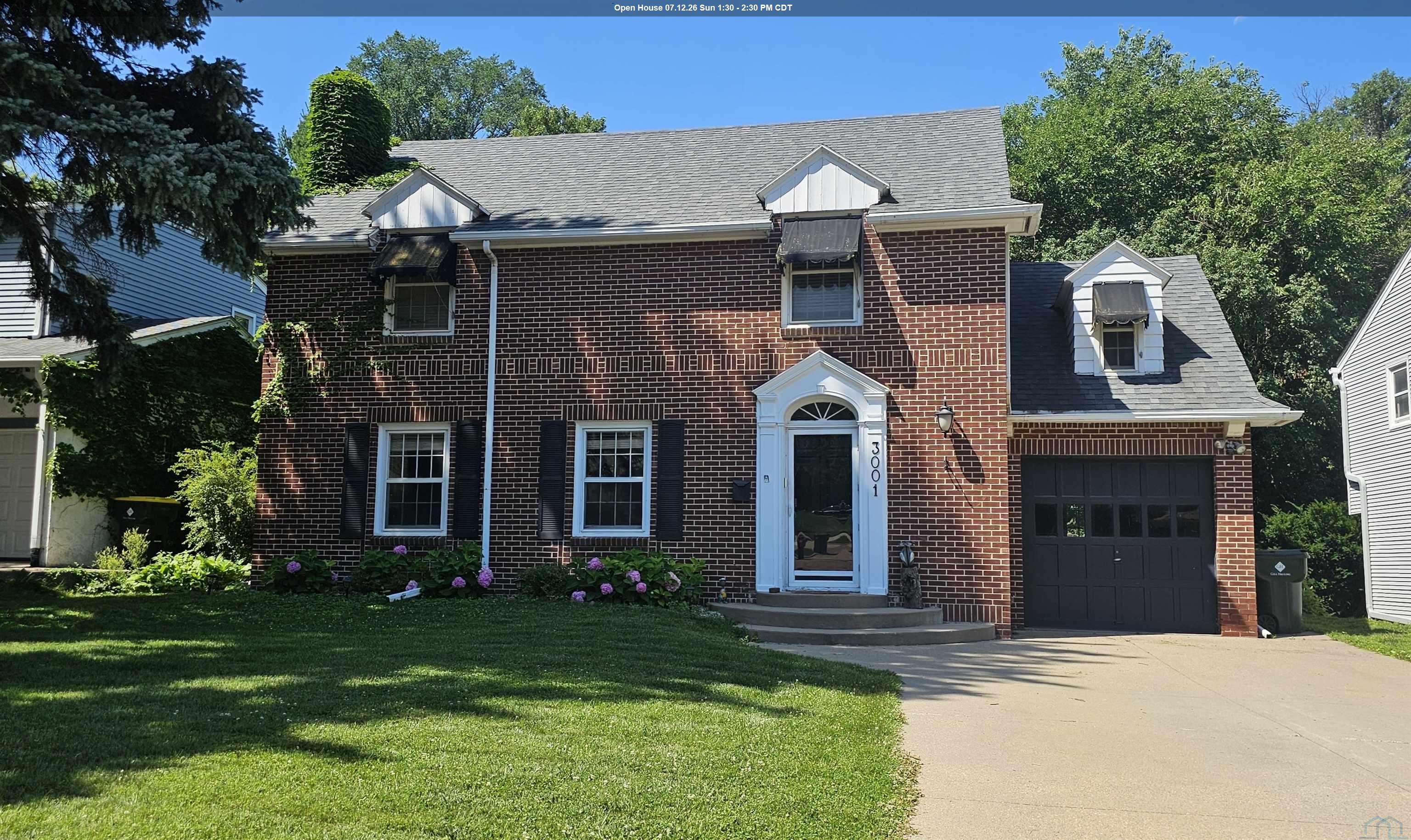 3001 VALLEY DR, Sioux City, IA 51104 
