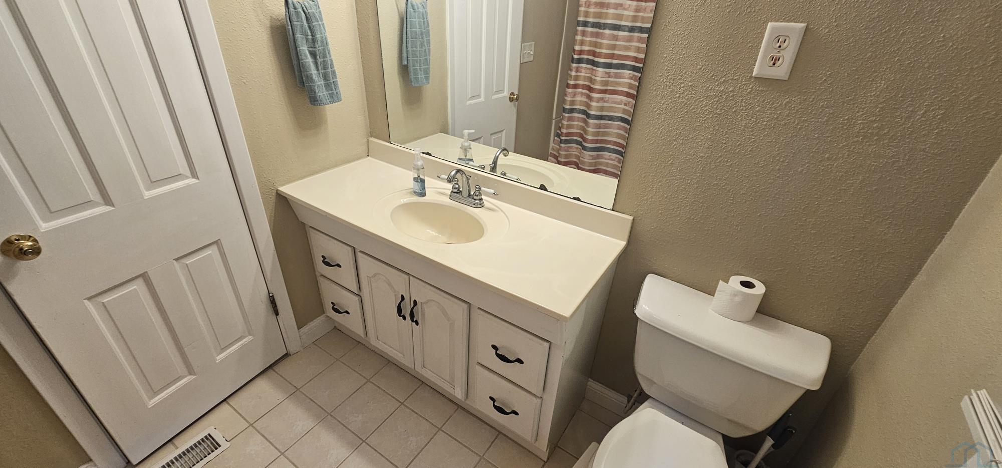 MLS #833694