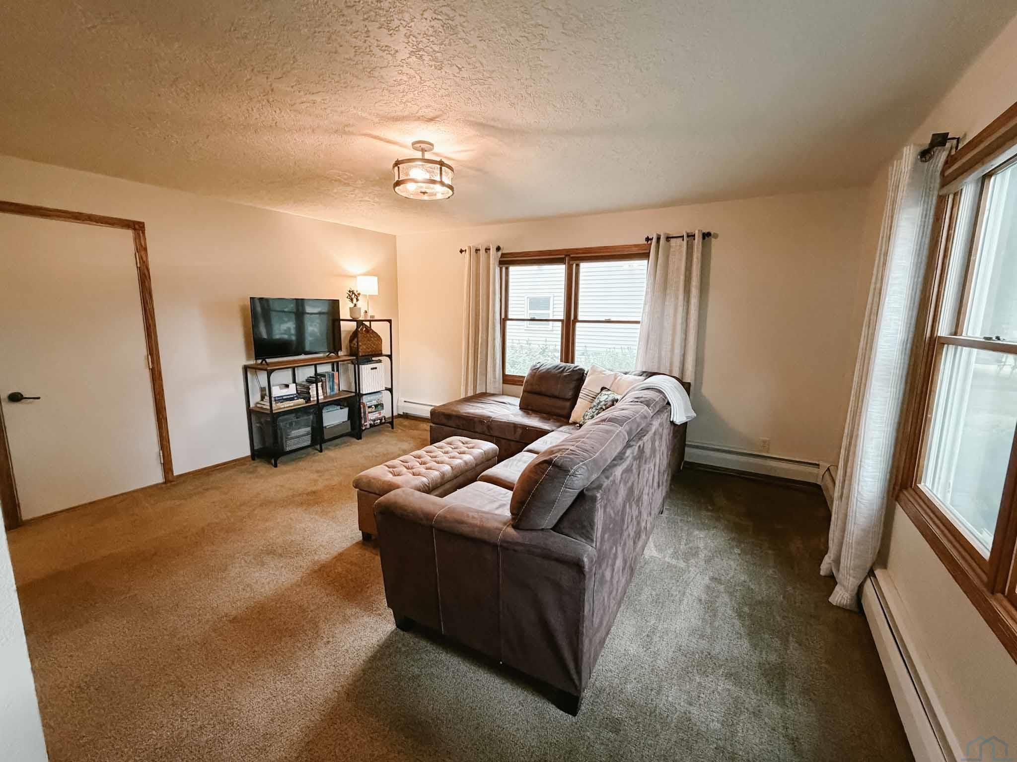 MLS #833695