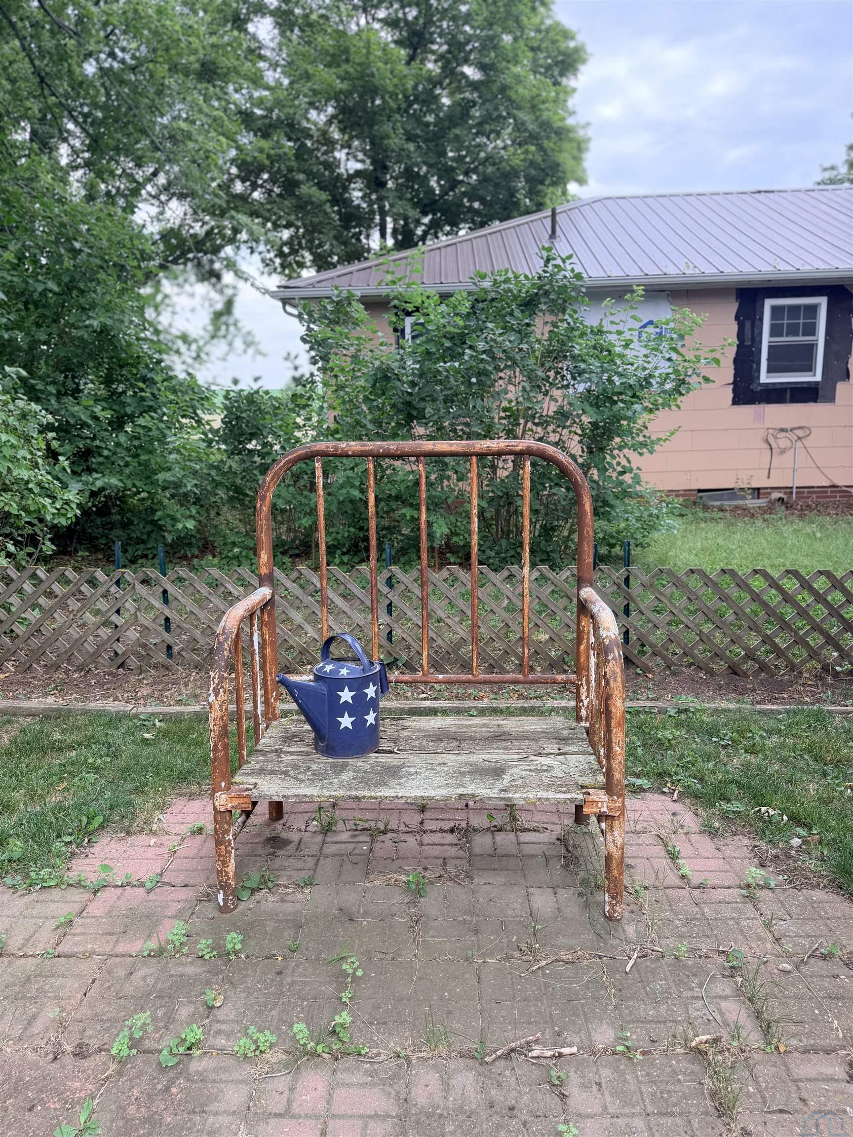 MLS #833705