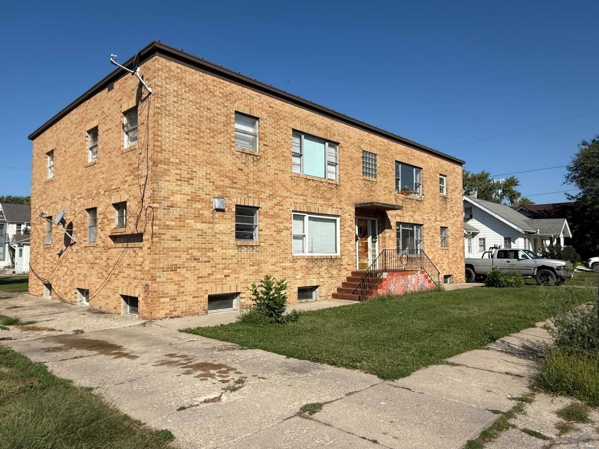 MLS #833706