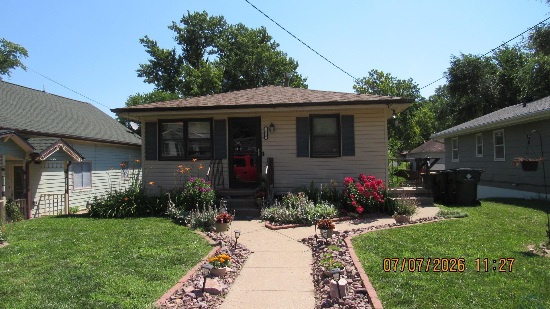 122 Casselman S, Sioux City, IA 51103 