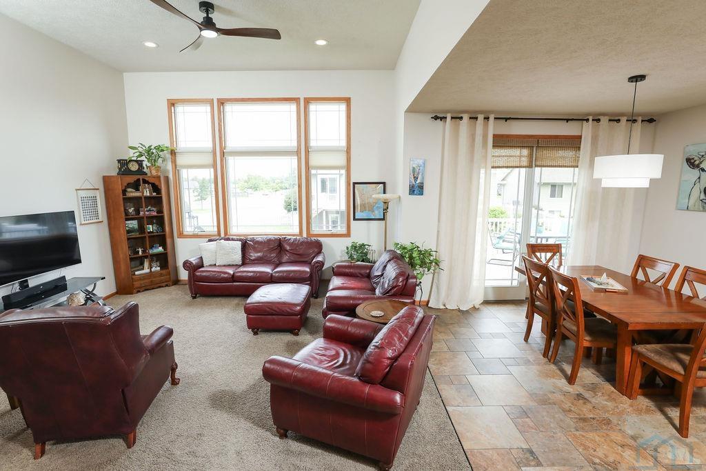 1410 35th Street, Spirit Lake, Northwest Iowa, photo 9