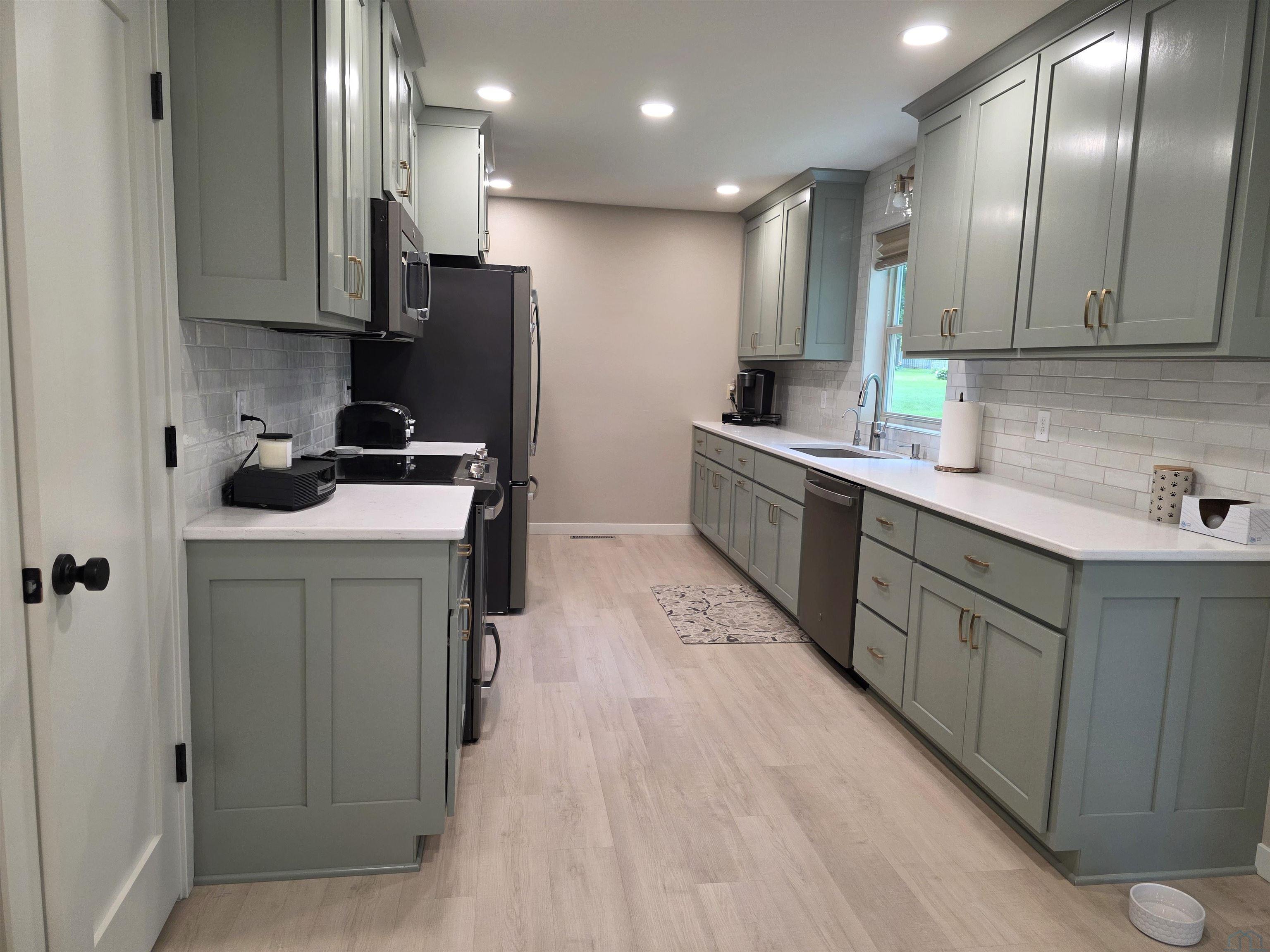 MLS #833724