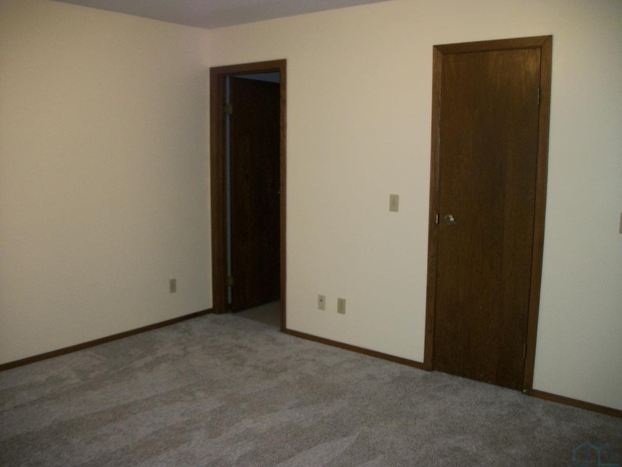MLS #833725