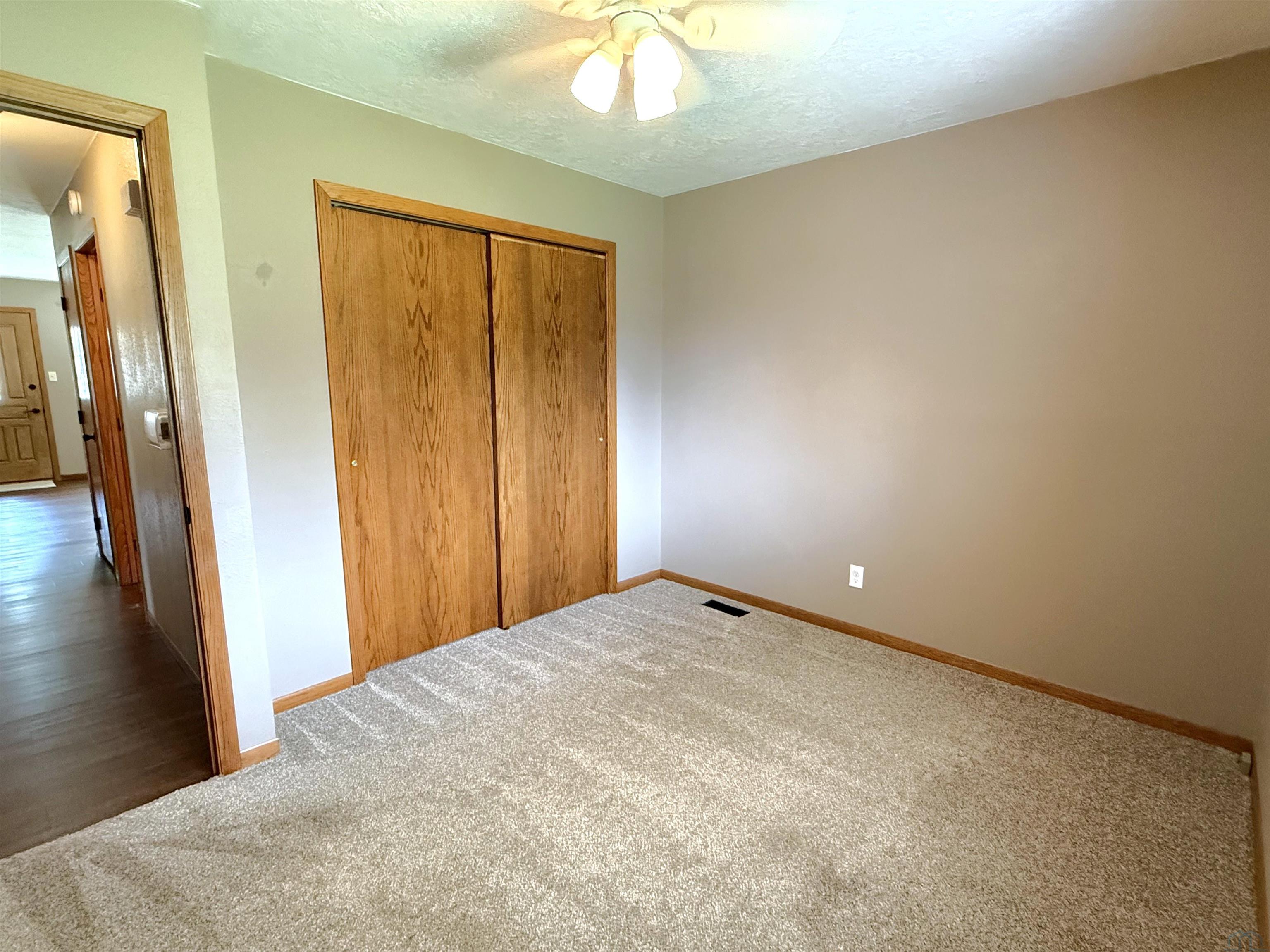 MLS #833736