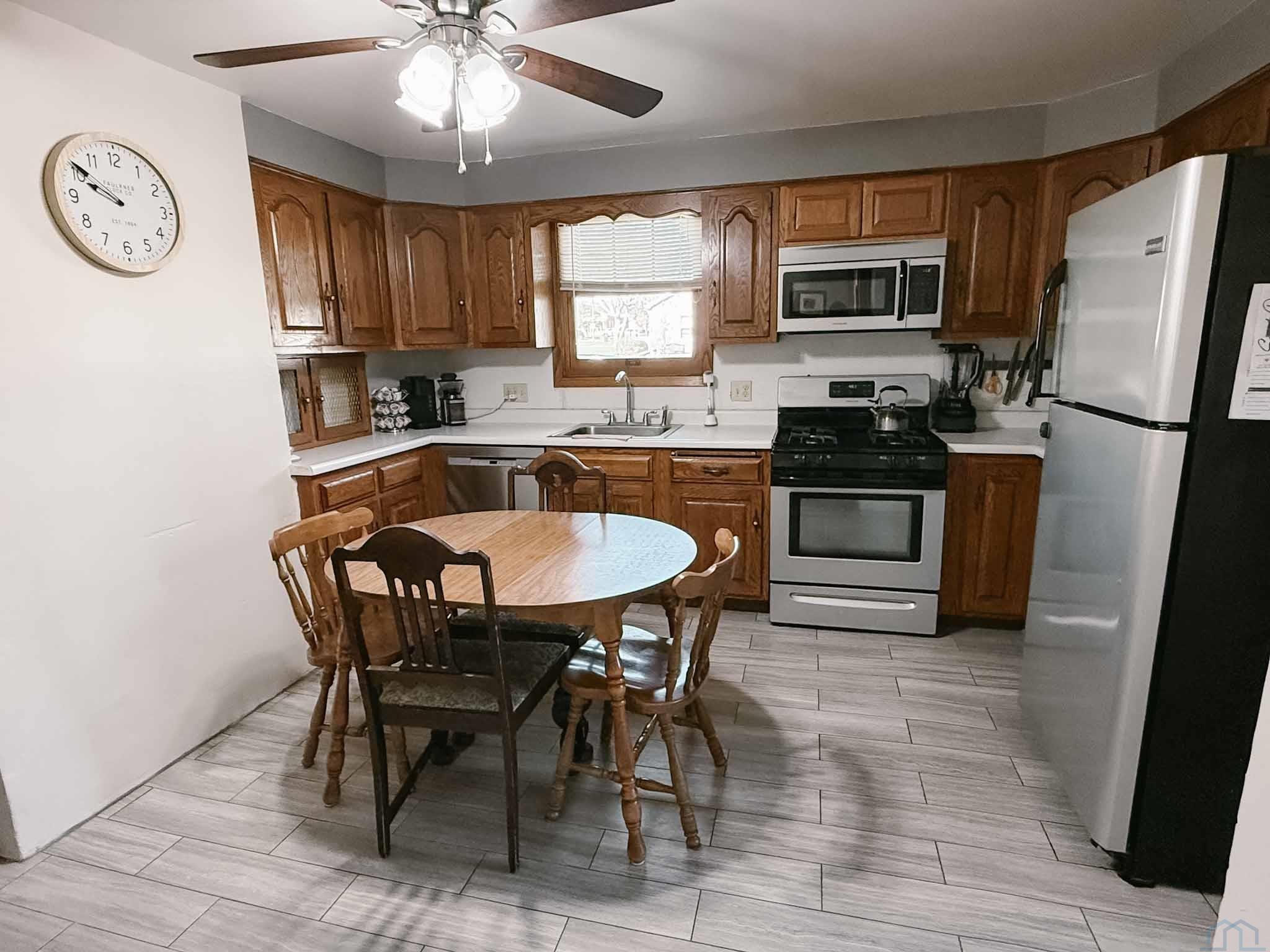 MLS #833745