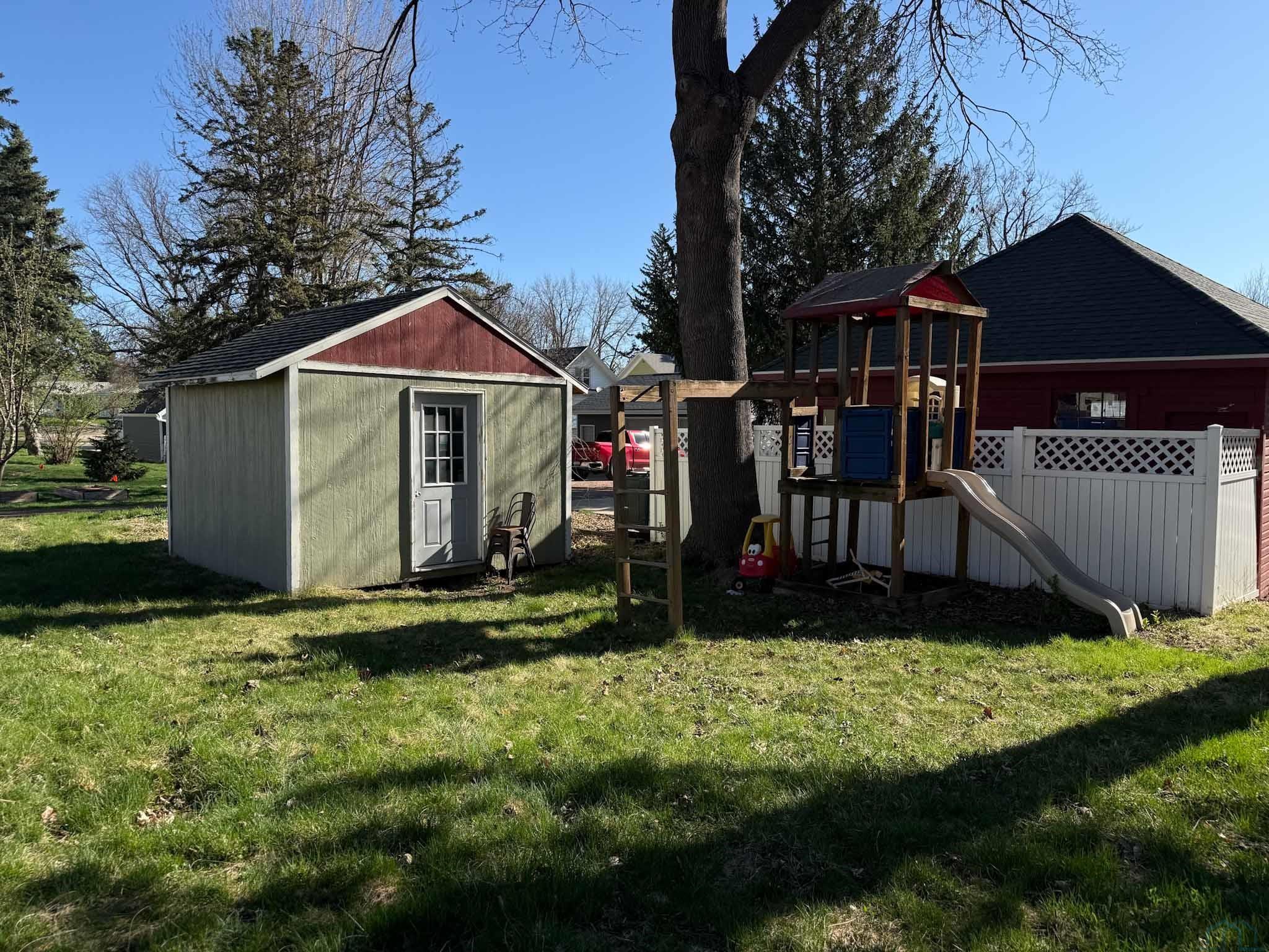 MLS #833745