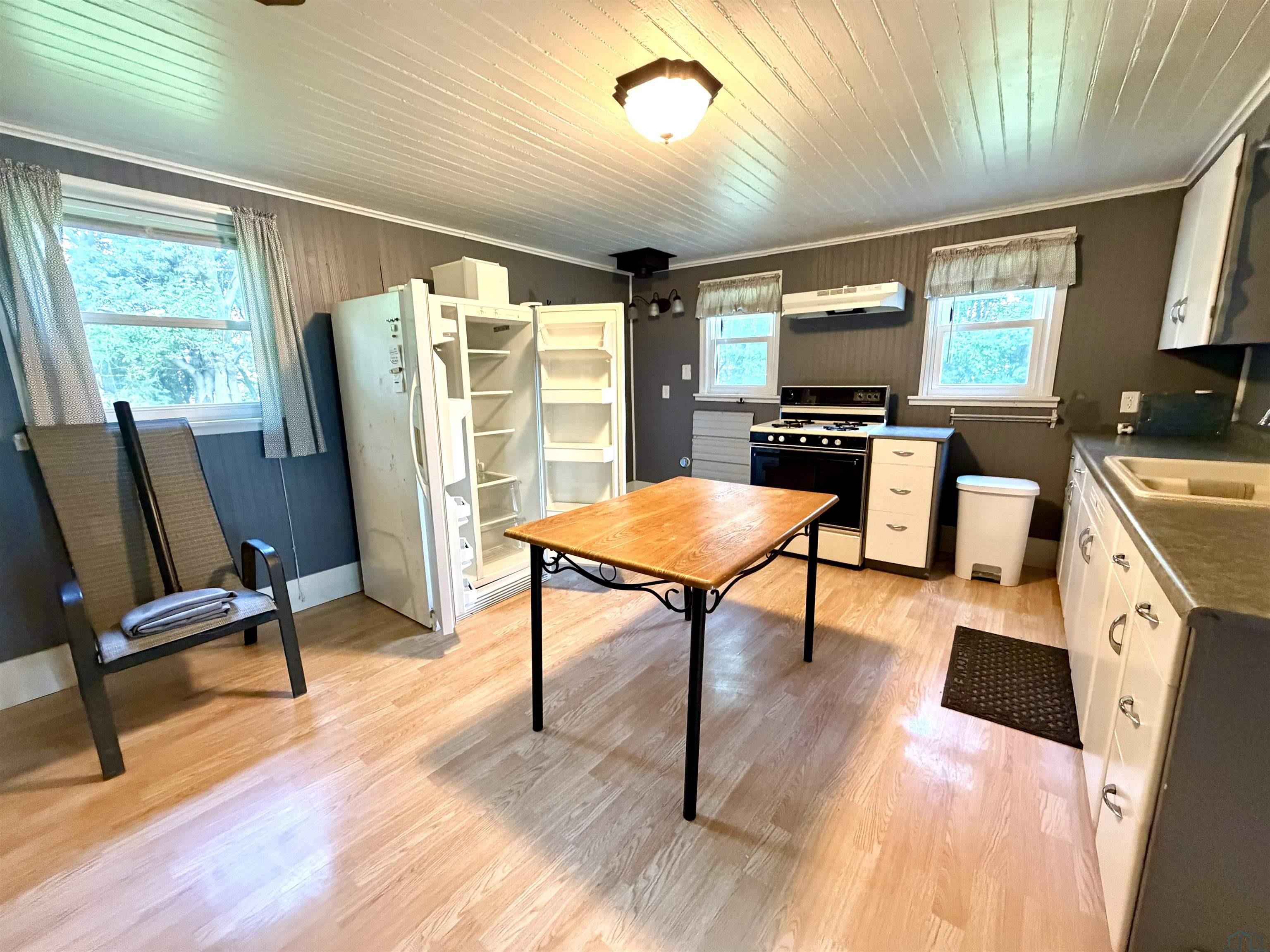 MLS #833748