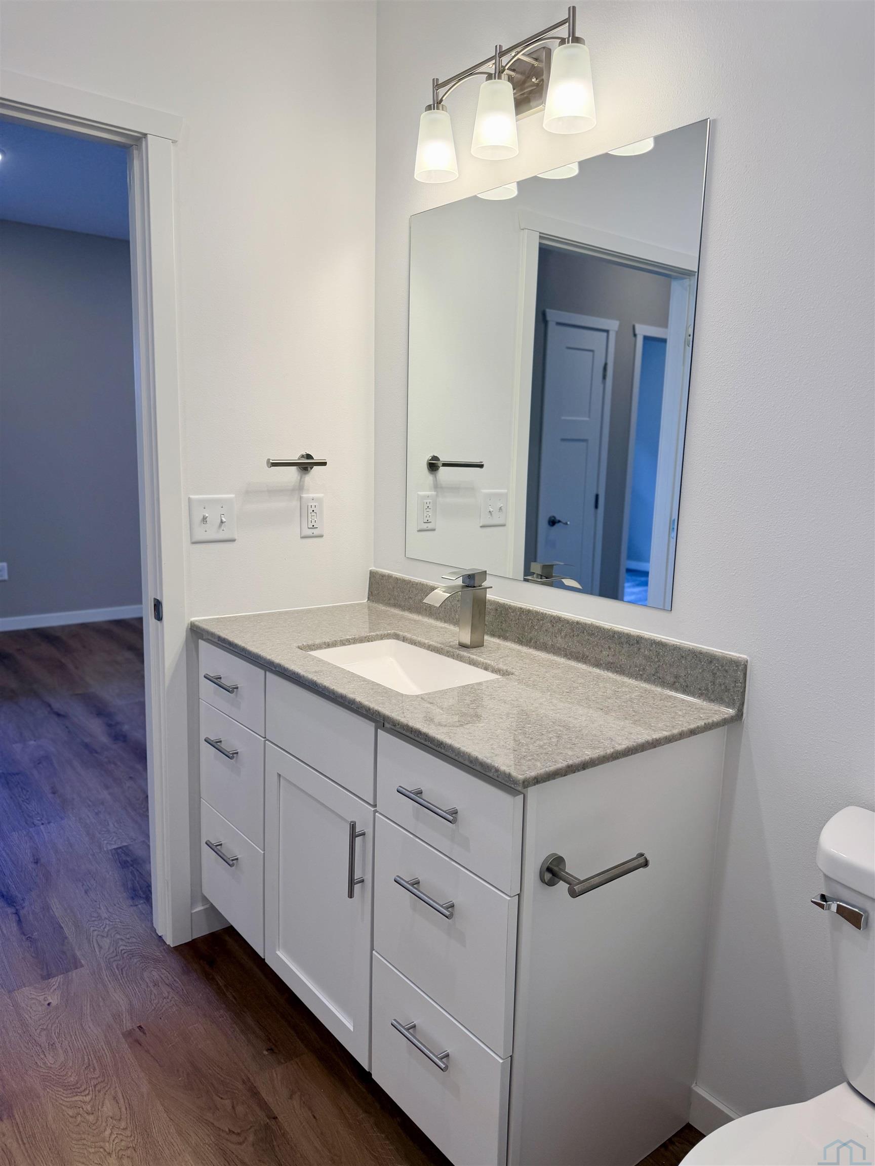 MLS #833754