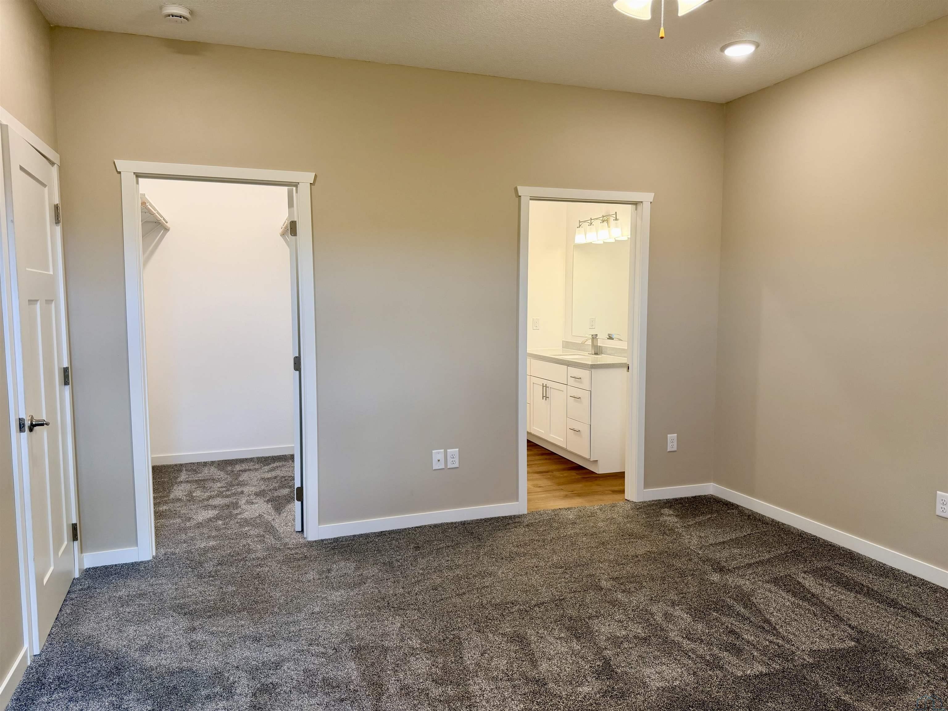 MLS #833754