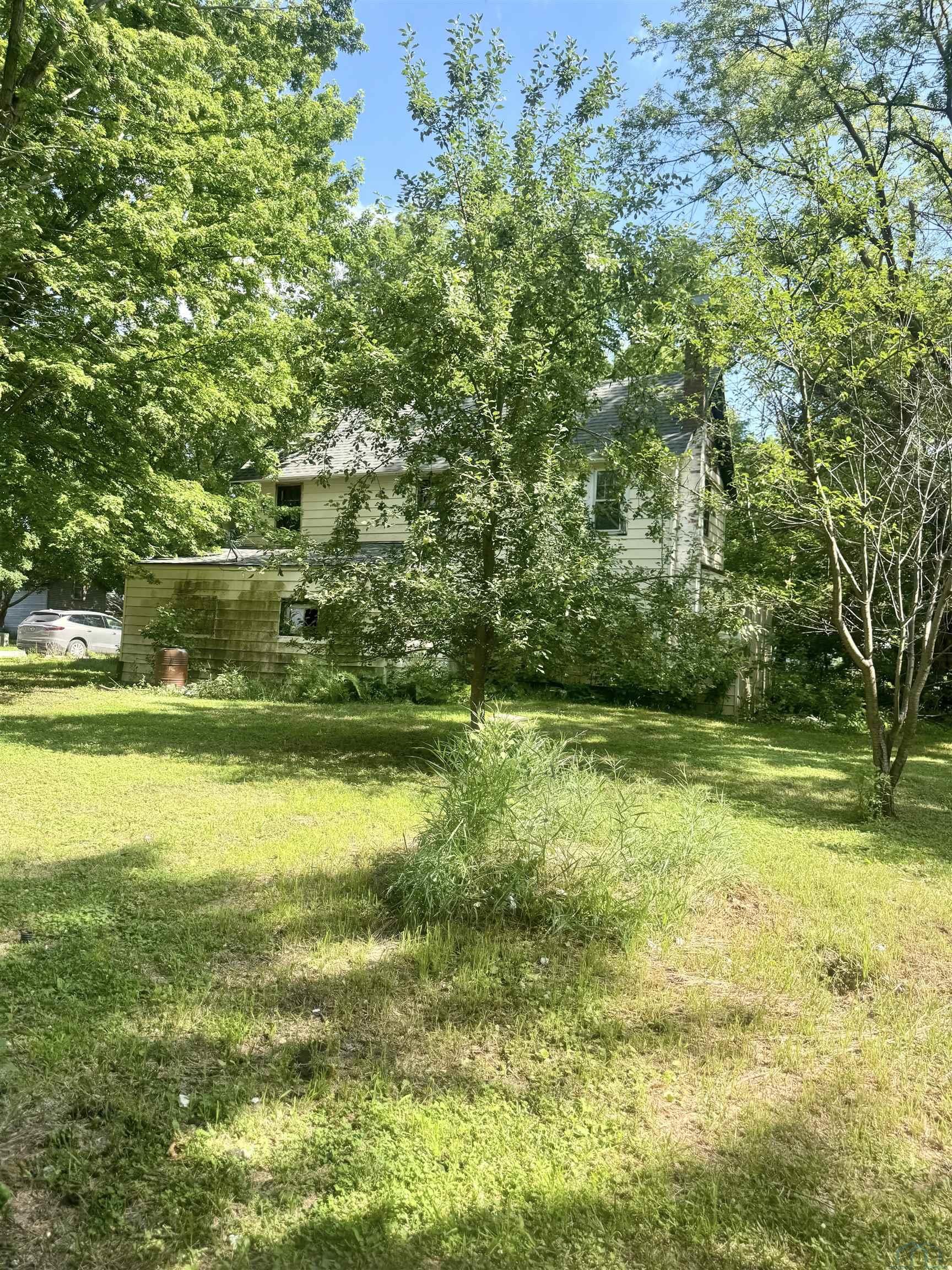 MLS #833757
