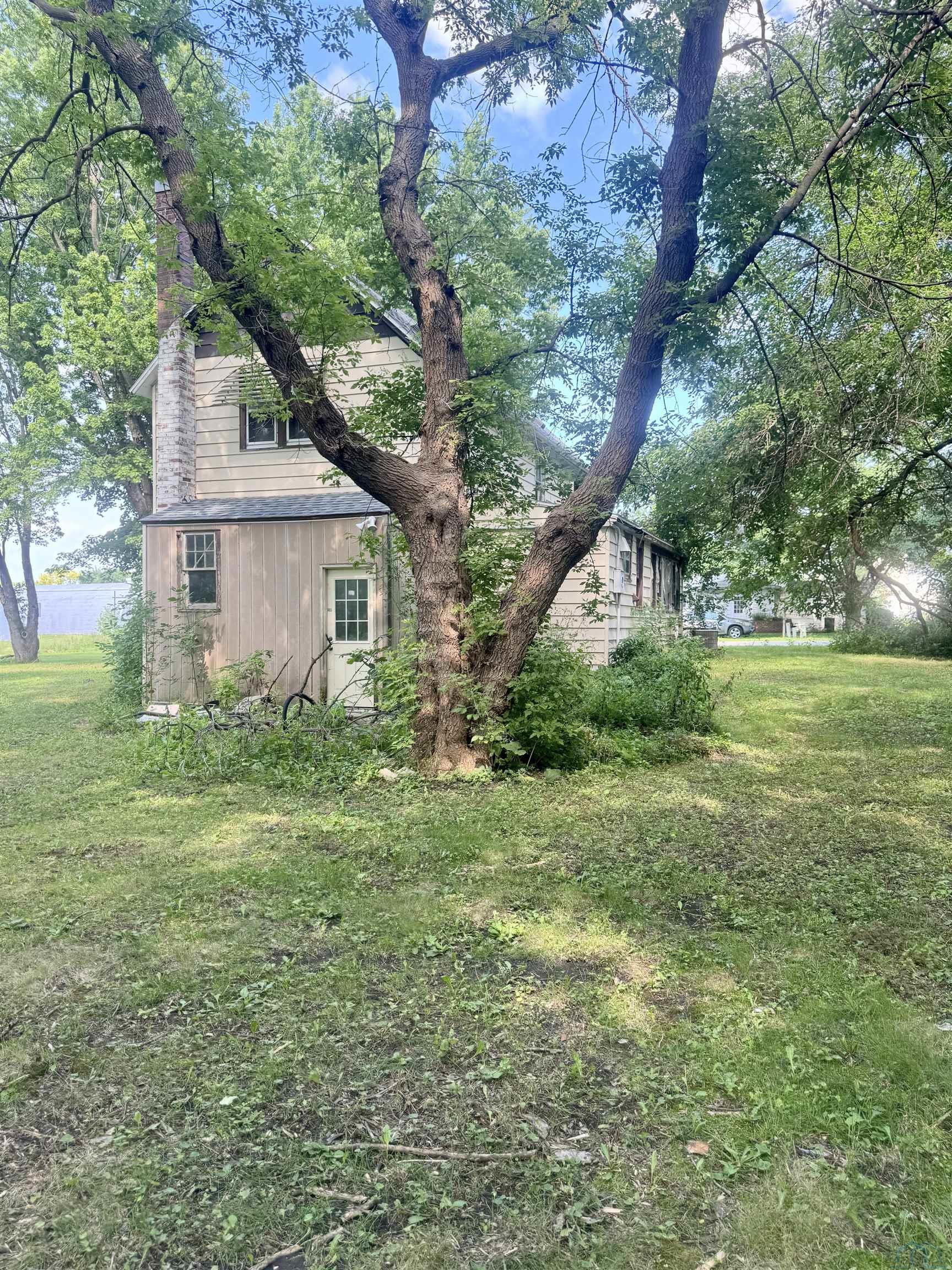 MLS #833757