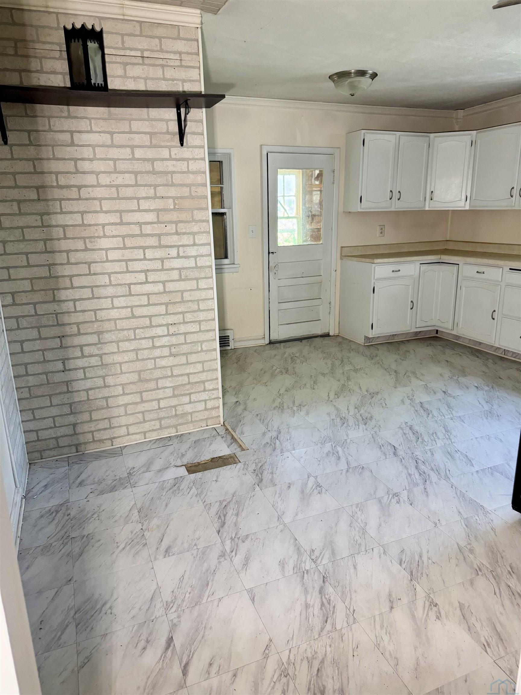 MLS #833757